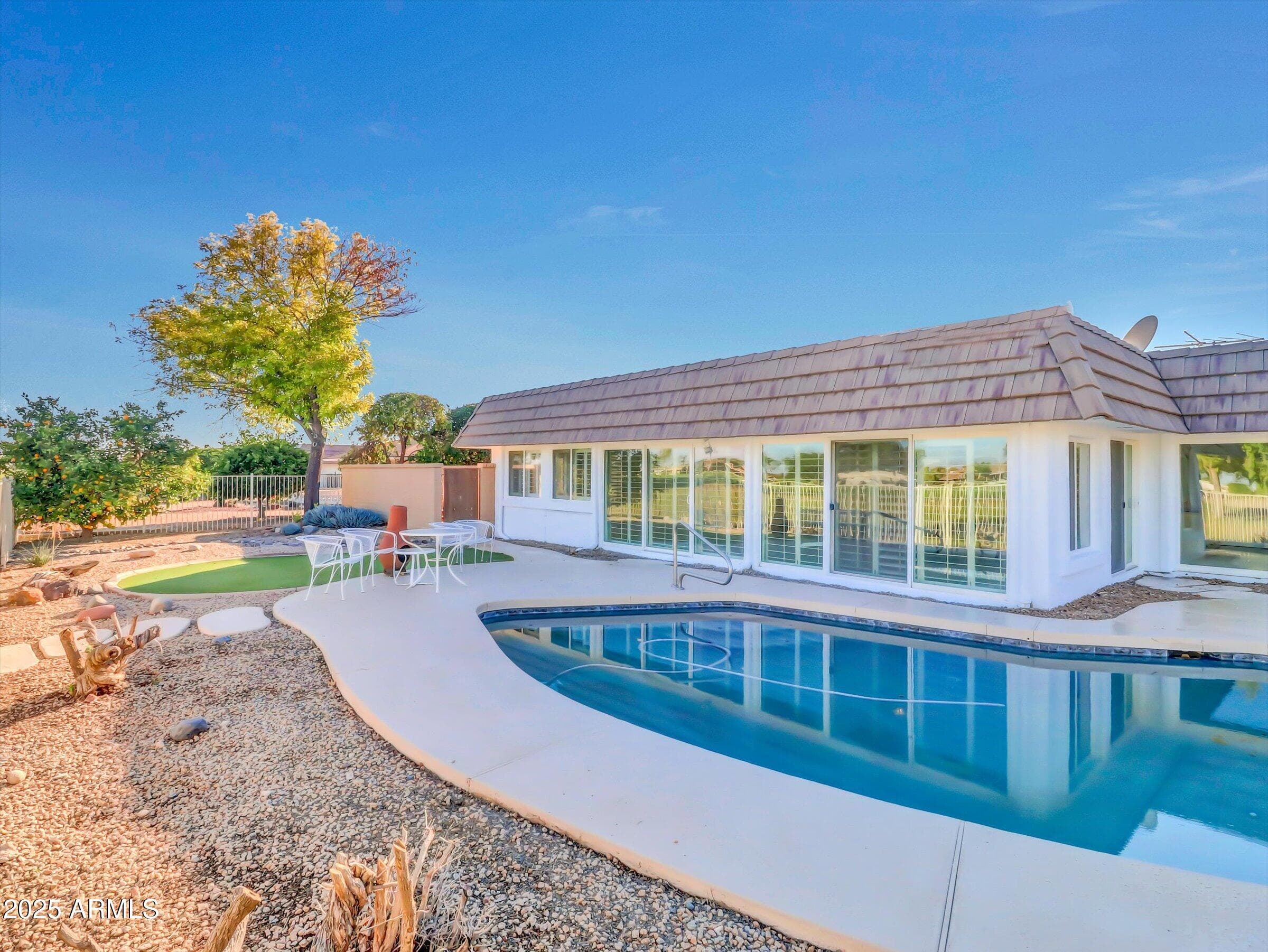 15213 N Cameo Dr — photo 2