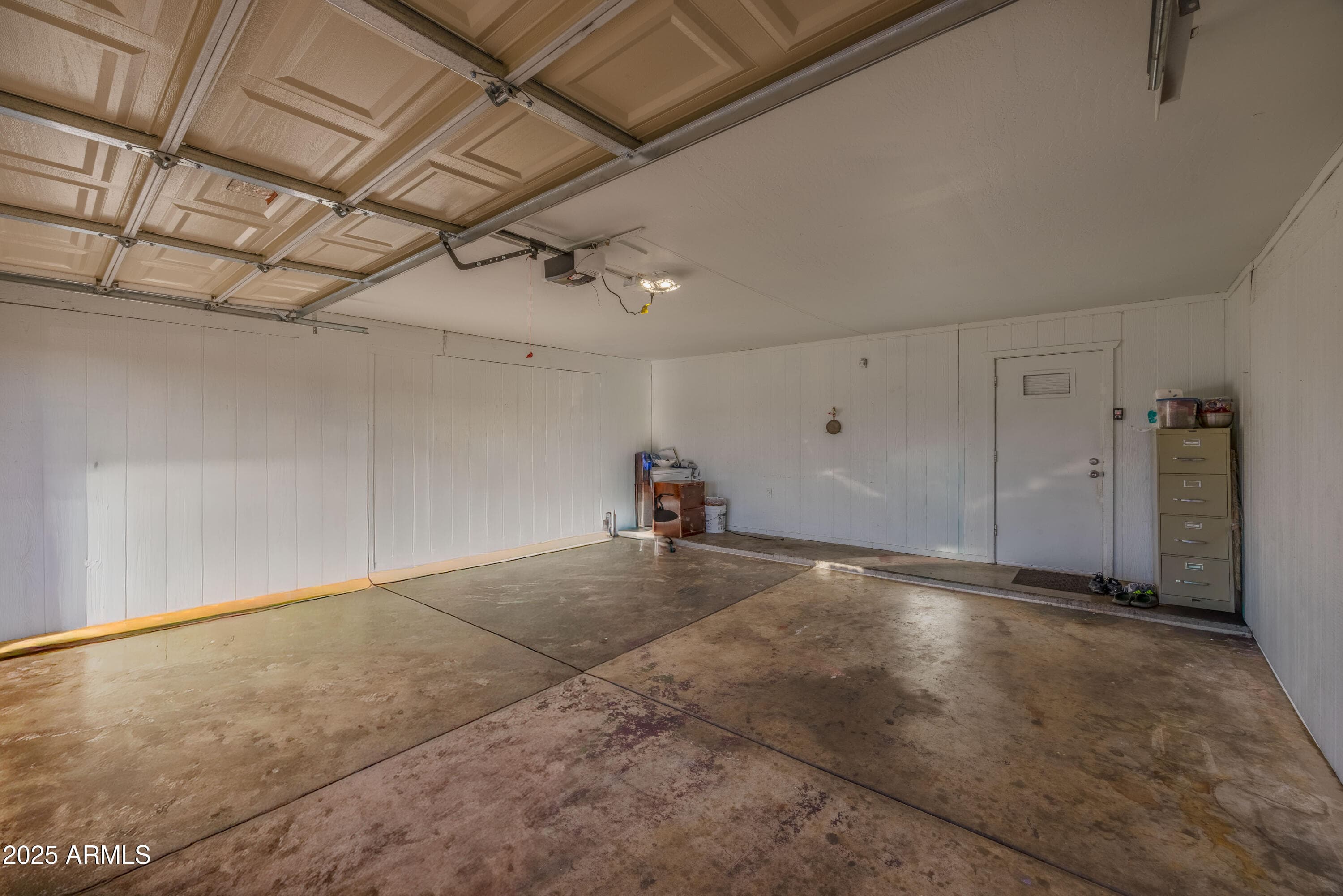 3109 N 89th Dr — photo 29