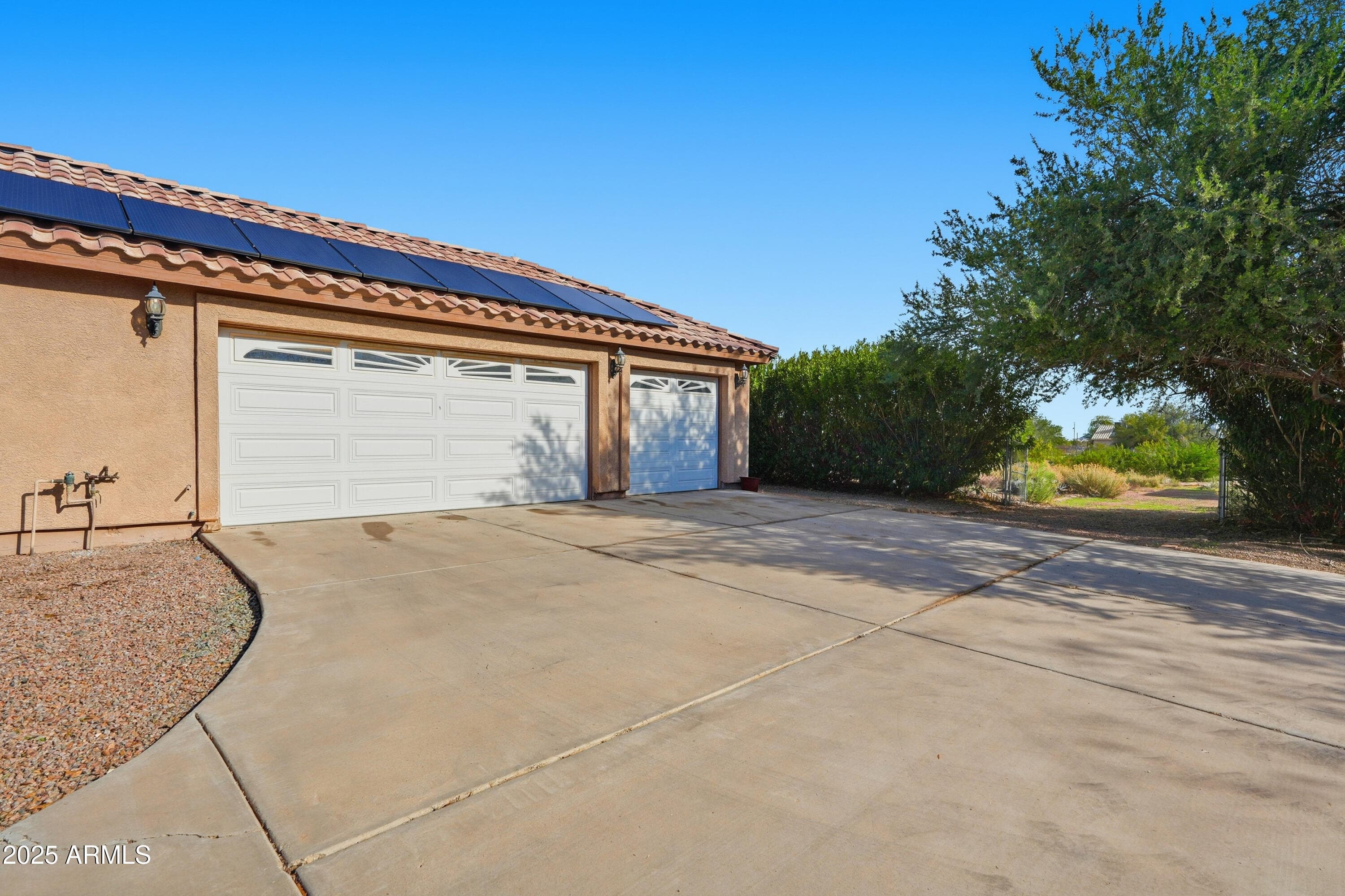 9777 N CHEMEHLEVI DR - See more photos