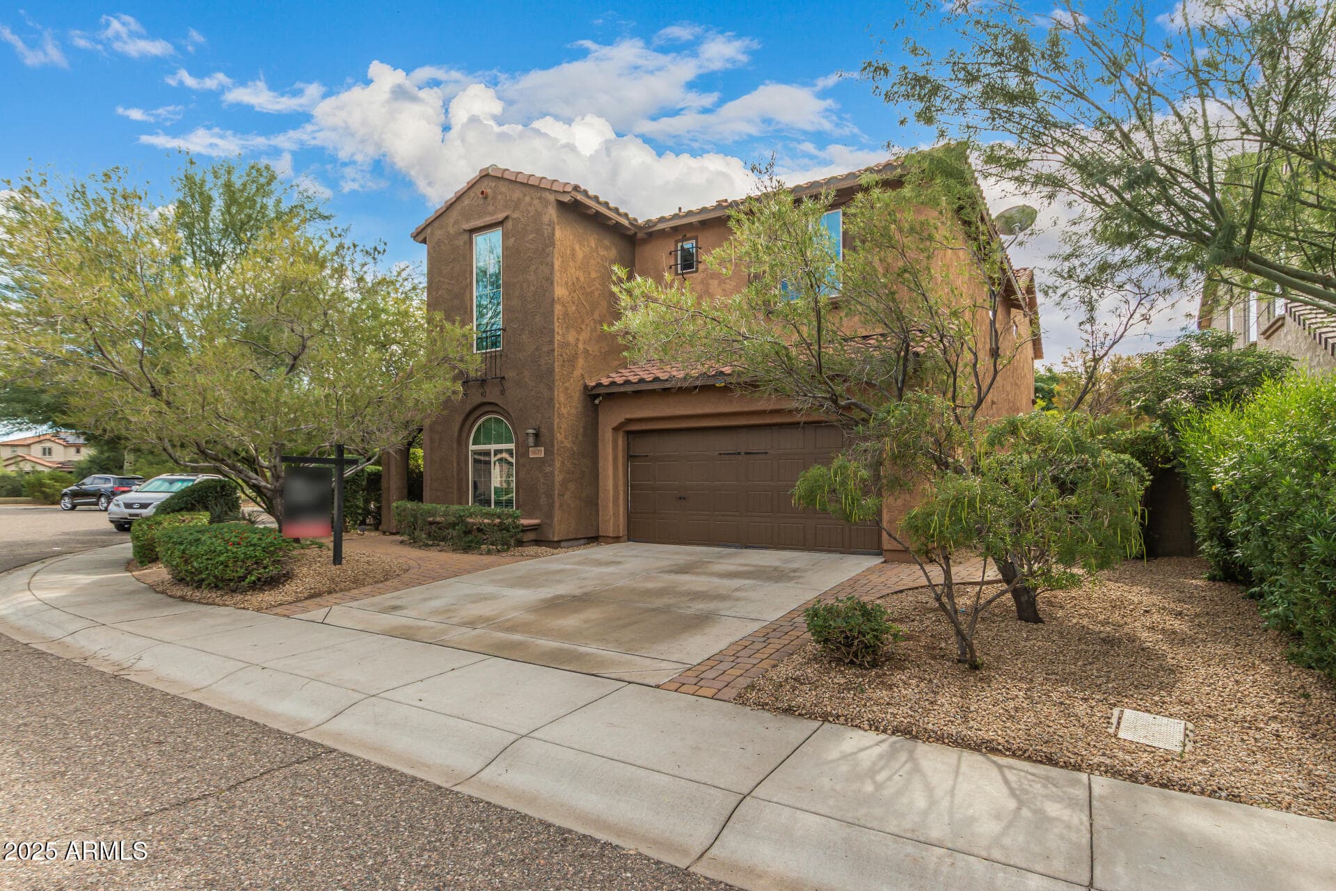 3615 E Salter Dr — photo 1