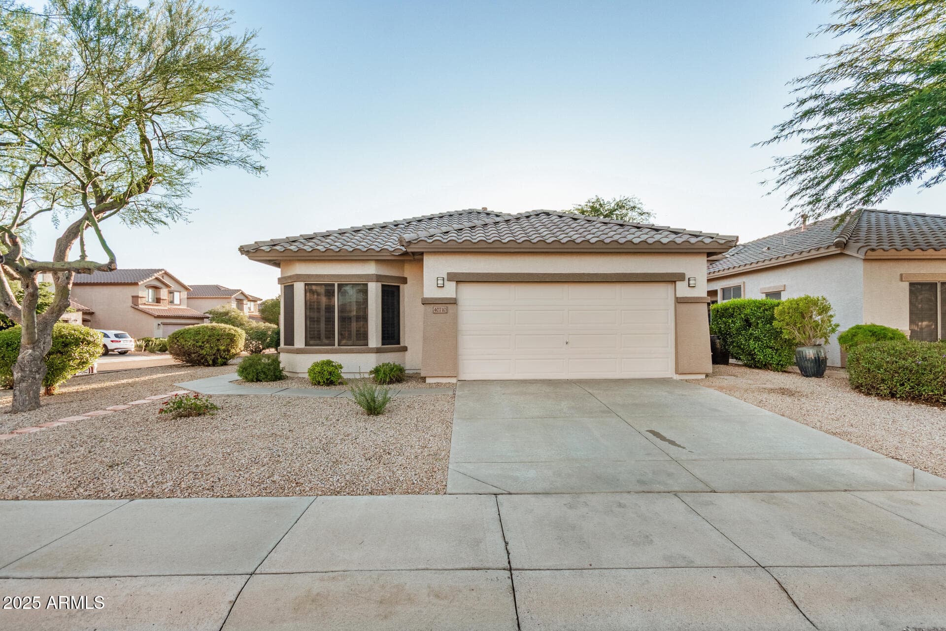 40710 N Boone Ln — photo 1