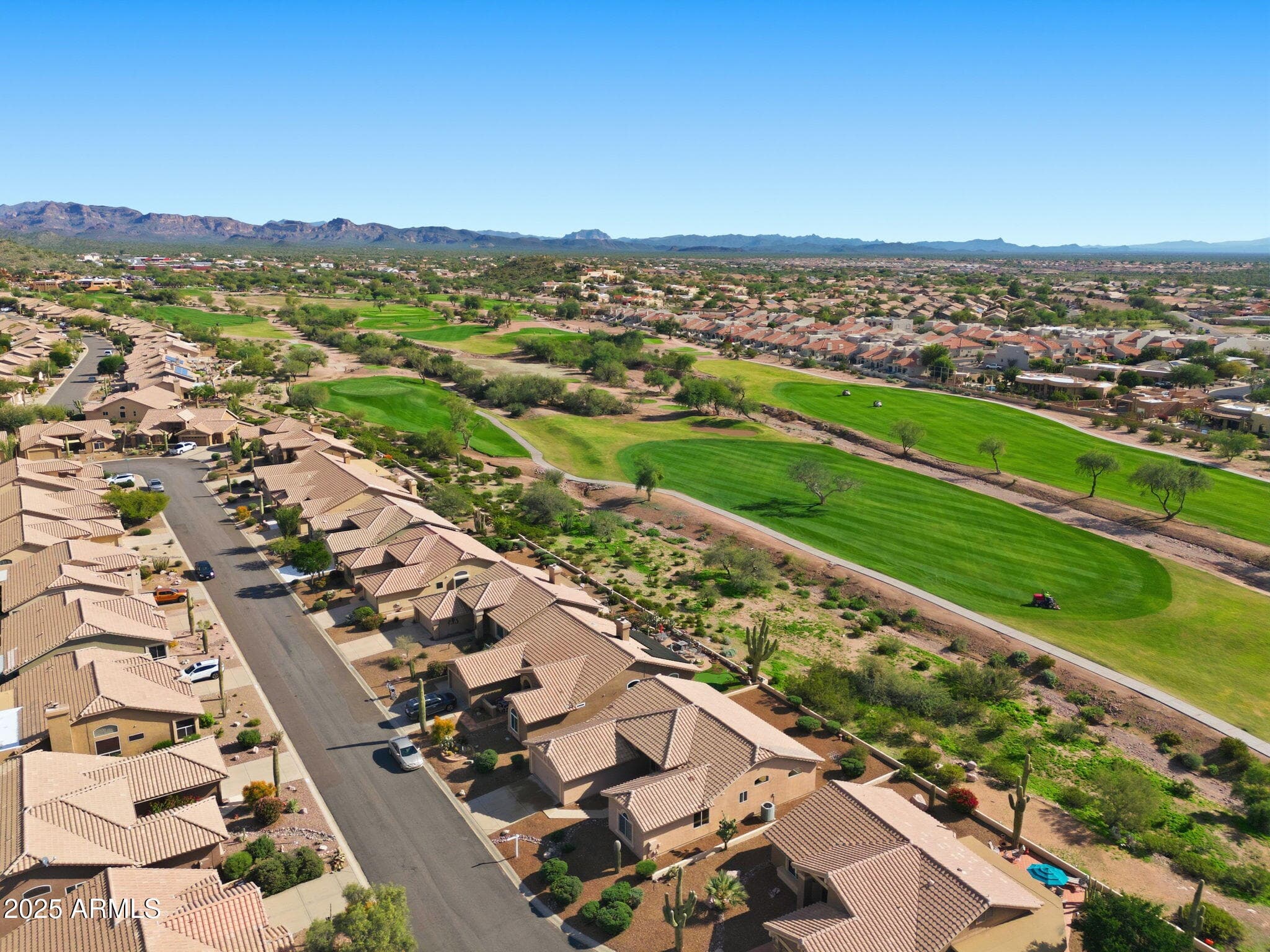 8511 E Brittle Bush Rd — photo 1