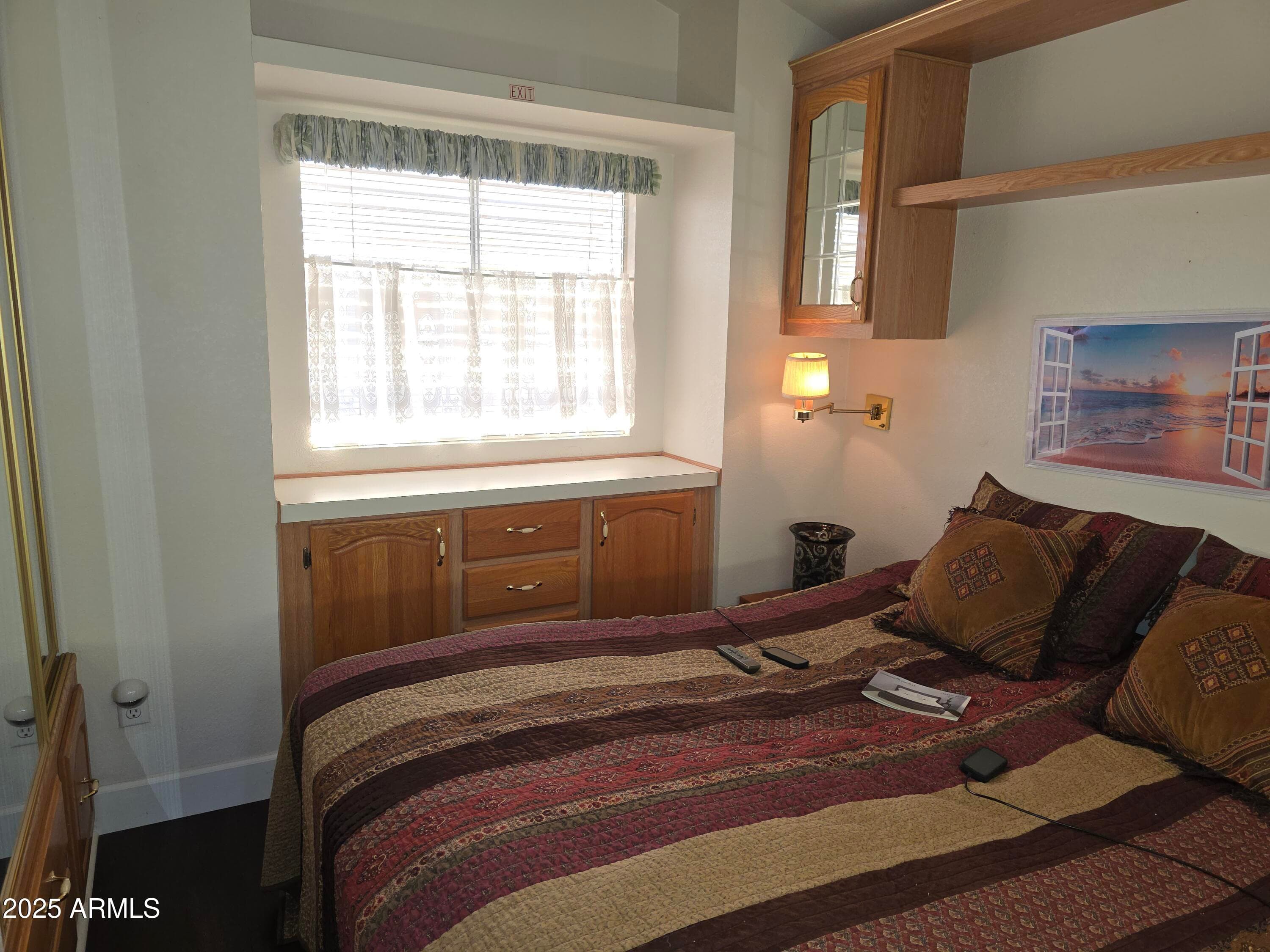 2090 S Cherokee Ave — photo 11