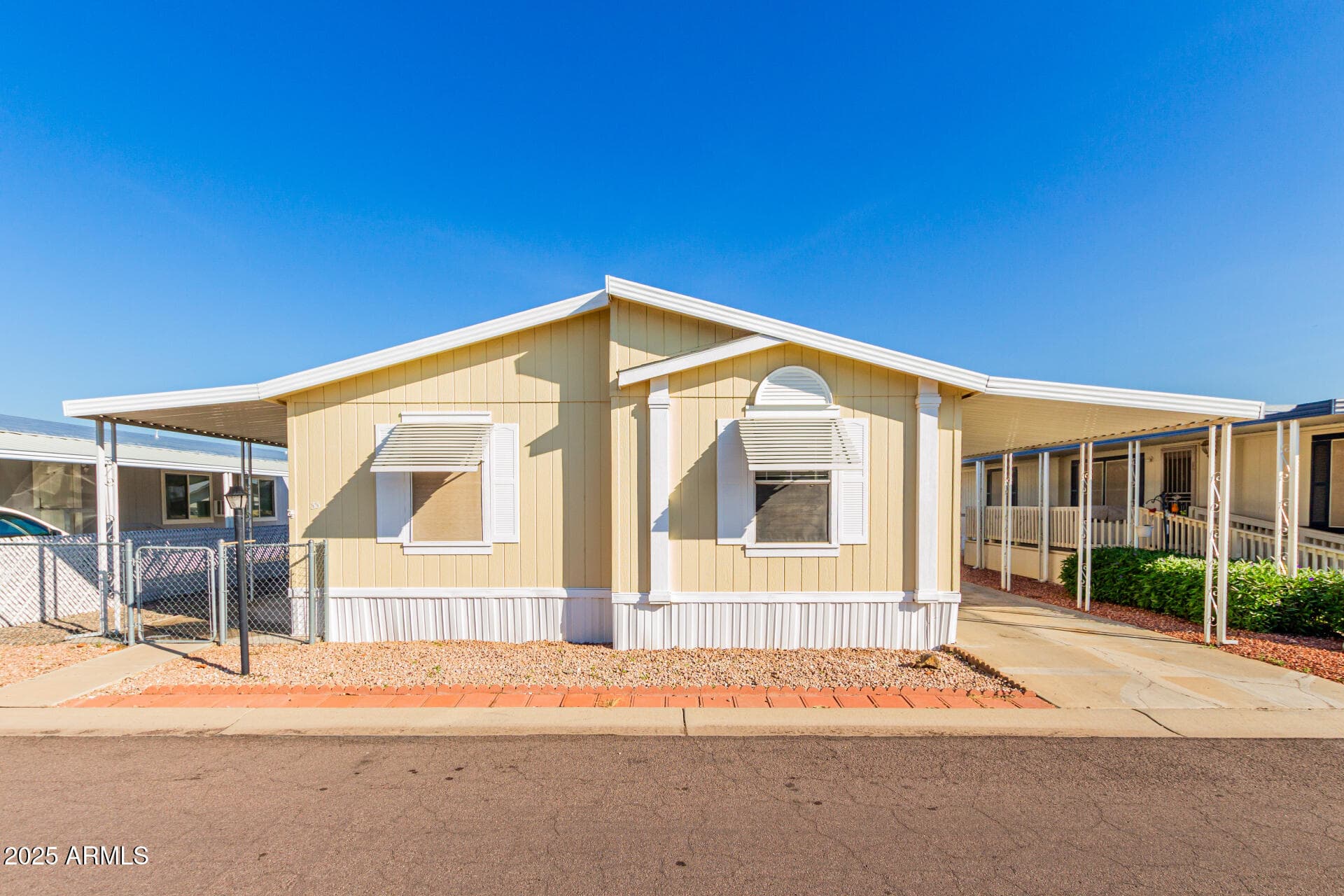 10955 N 79TH AVE - Photo 1