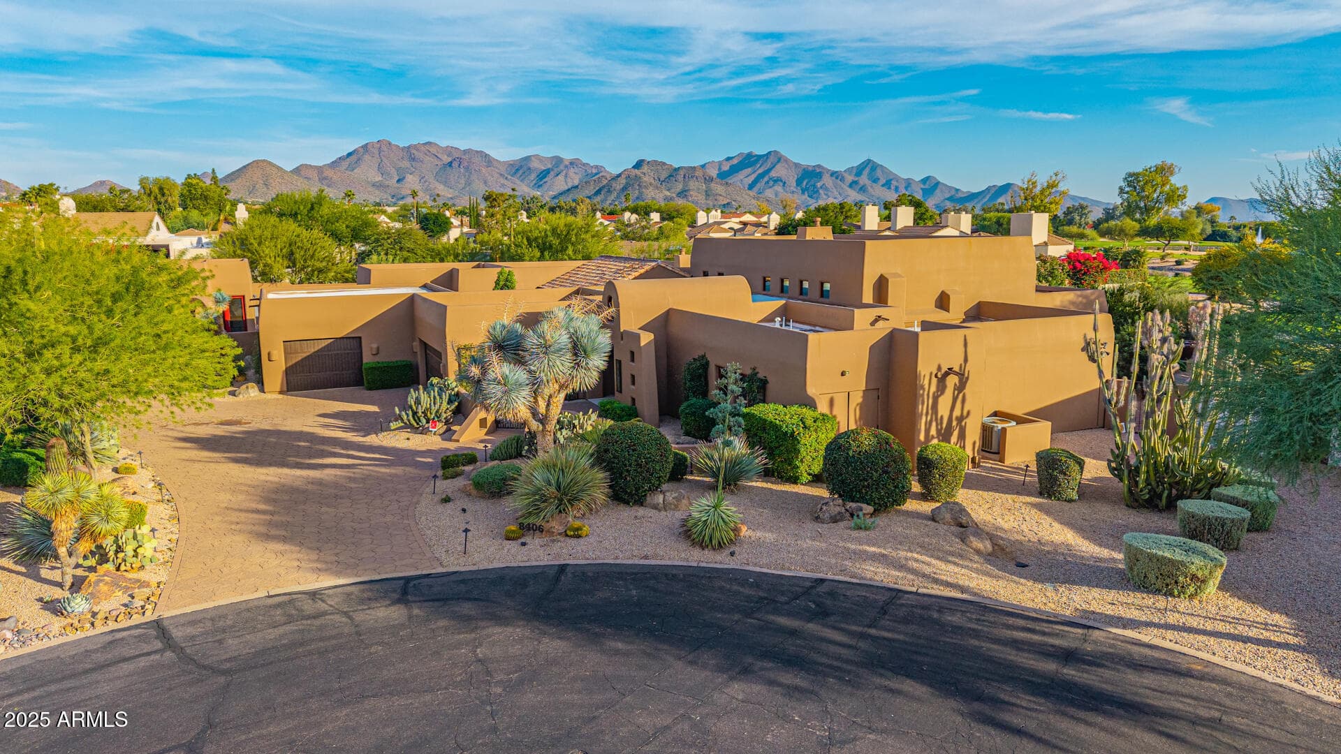 8406 E Calle Buena Vista — photo 1