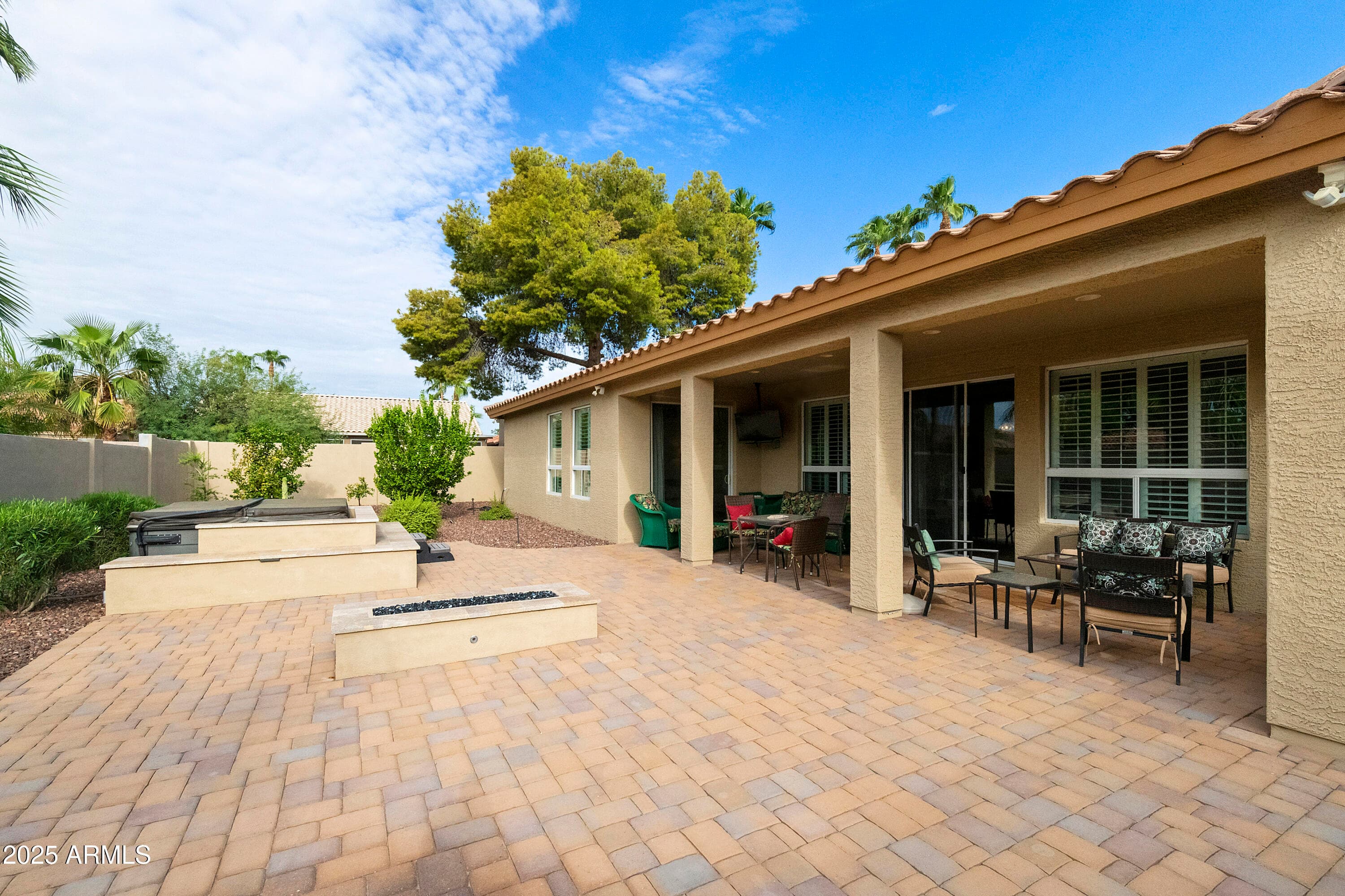 10061 E COOPERS HAWK DR - Photo 4