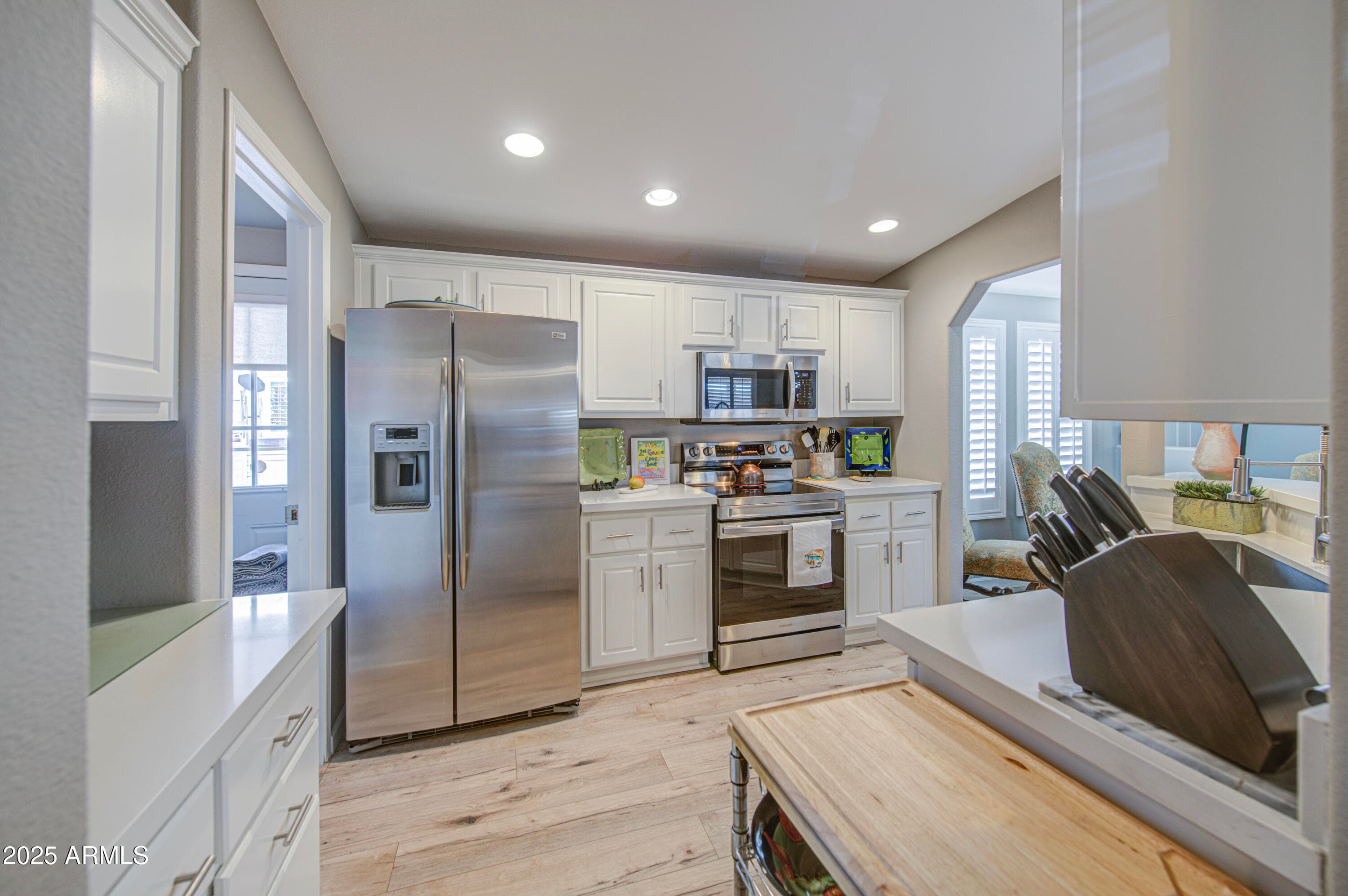 17506 W Van Buren St 433 — photo 2