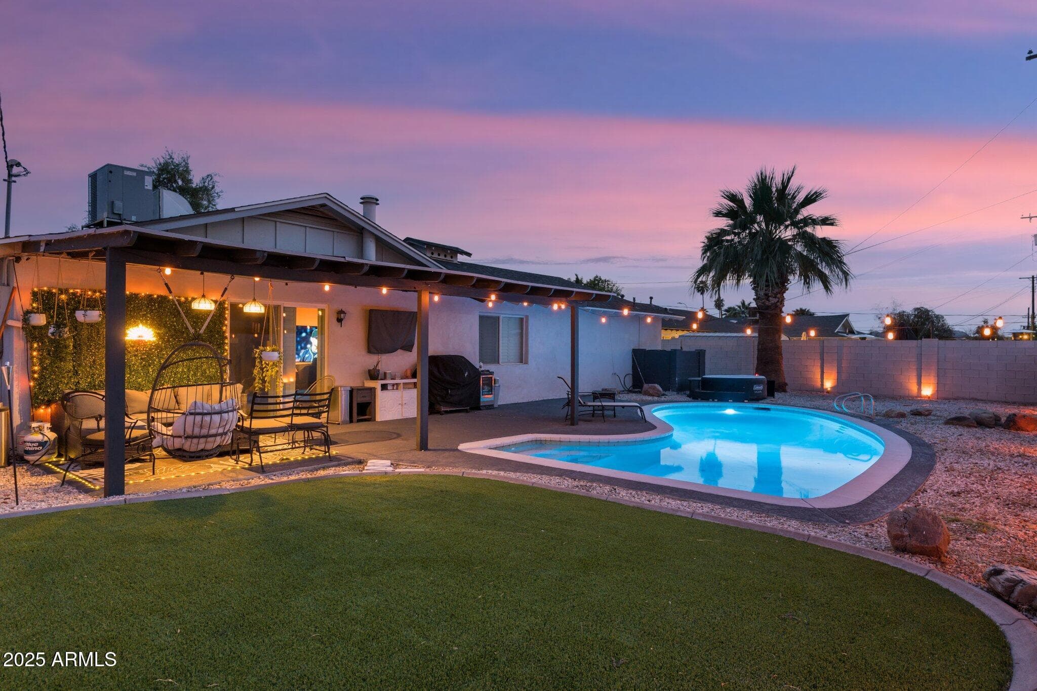 8728 E Monte Vista Rd — photo 1