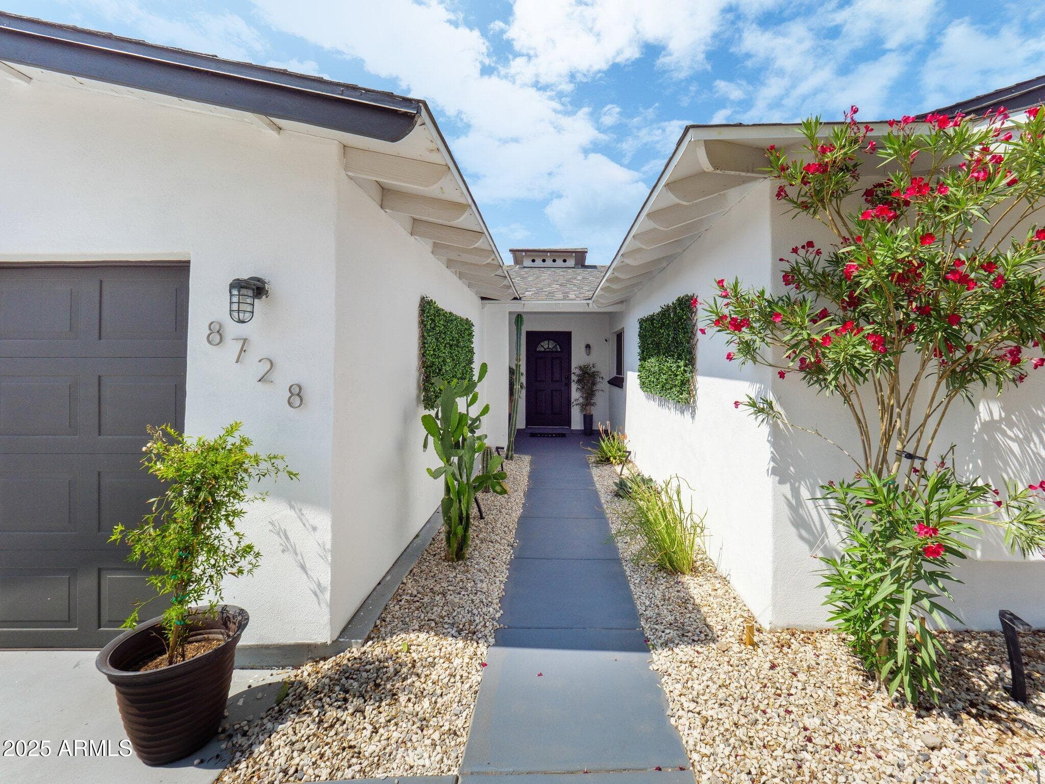 8728 E Monte Vista Rd — photo 28