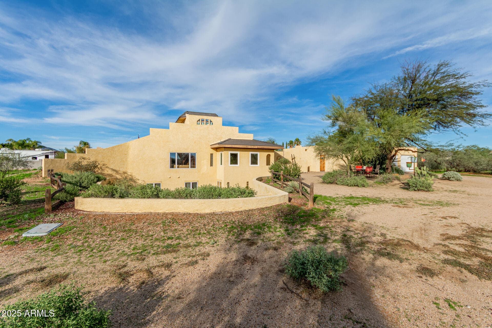 412 W Joy Ranch Rd — photo 2