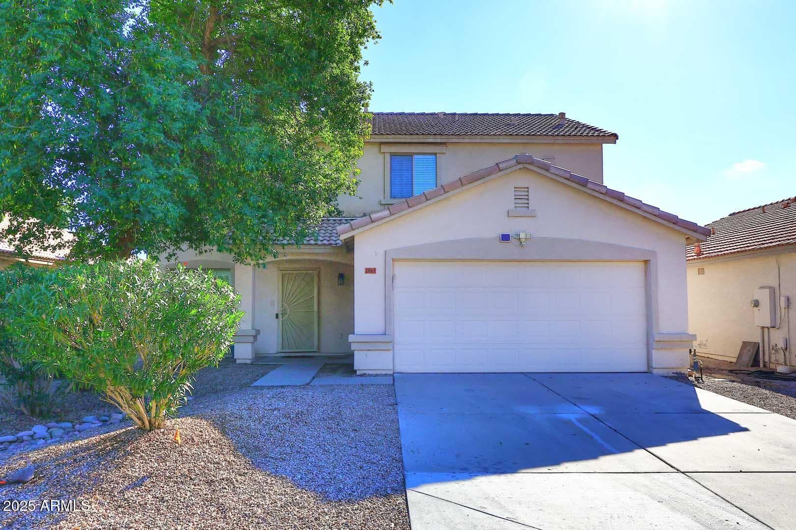 2065 E Shetland Dr — photo 2