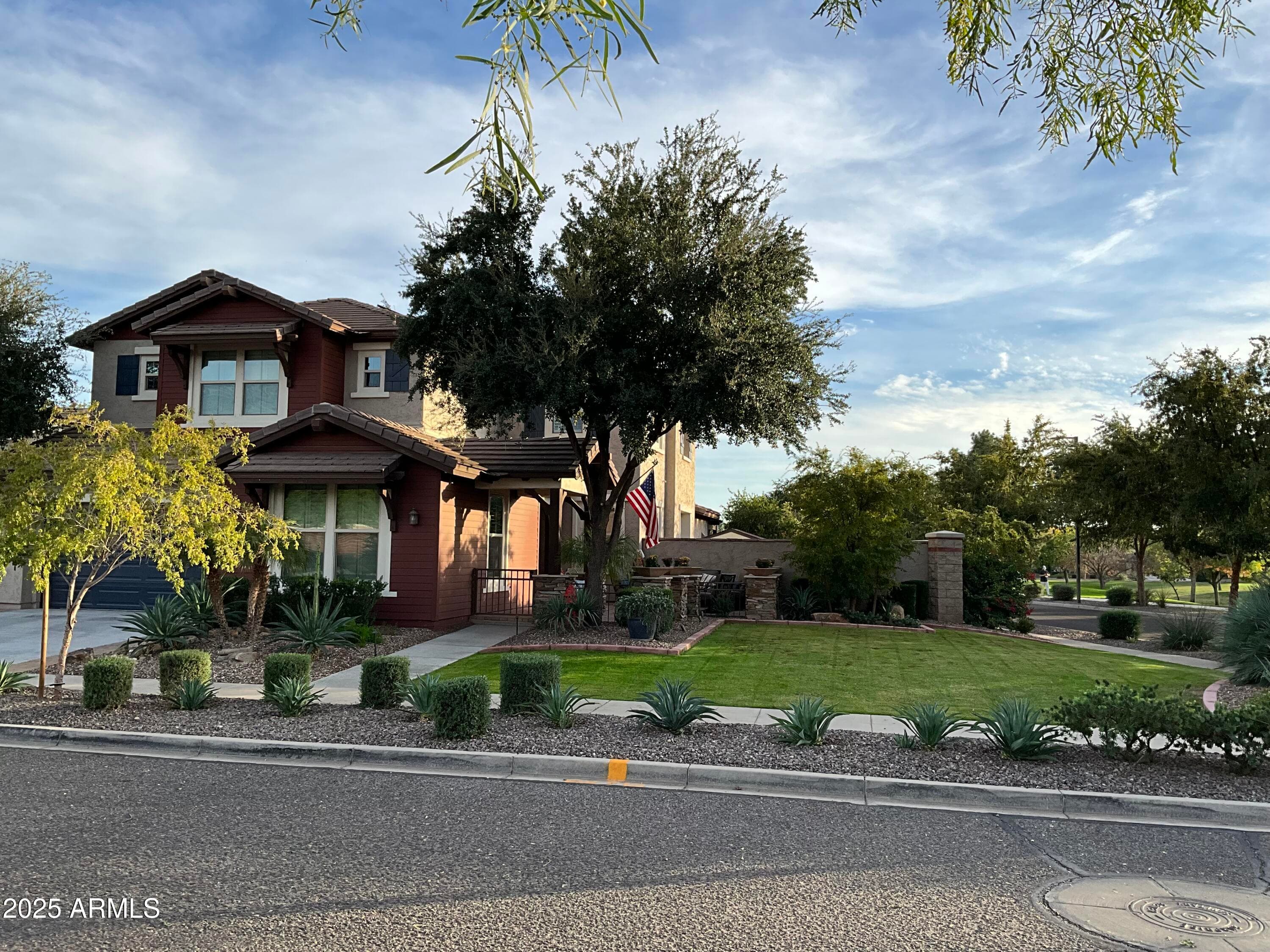 15239 W Columbine Dr — photo 2