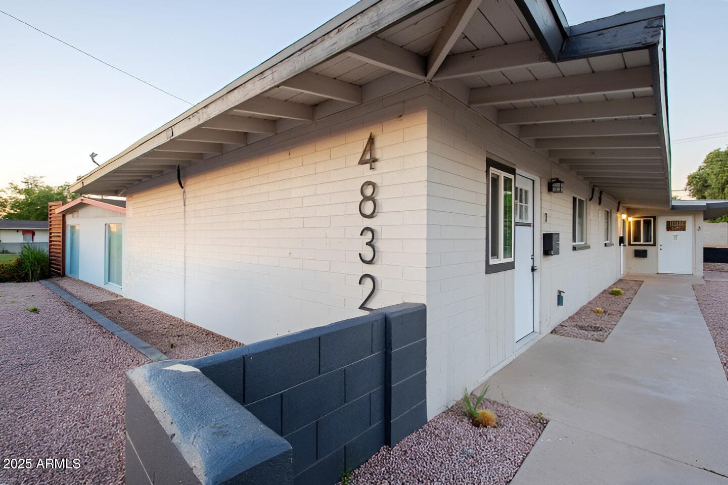 4832 E WILLETTA ST - Photo 3