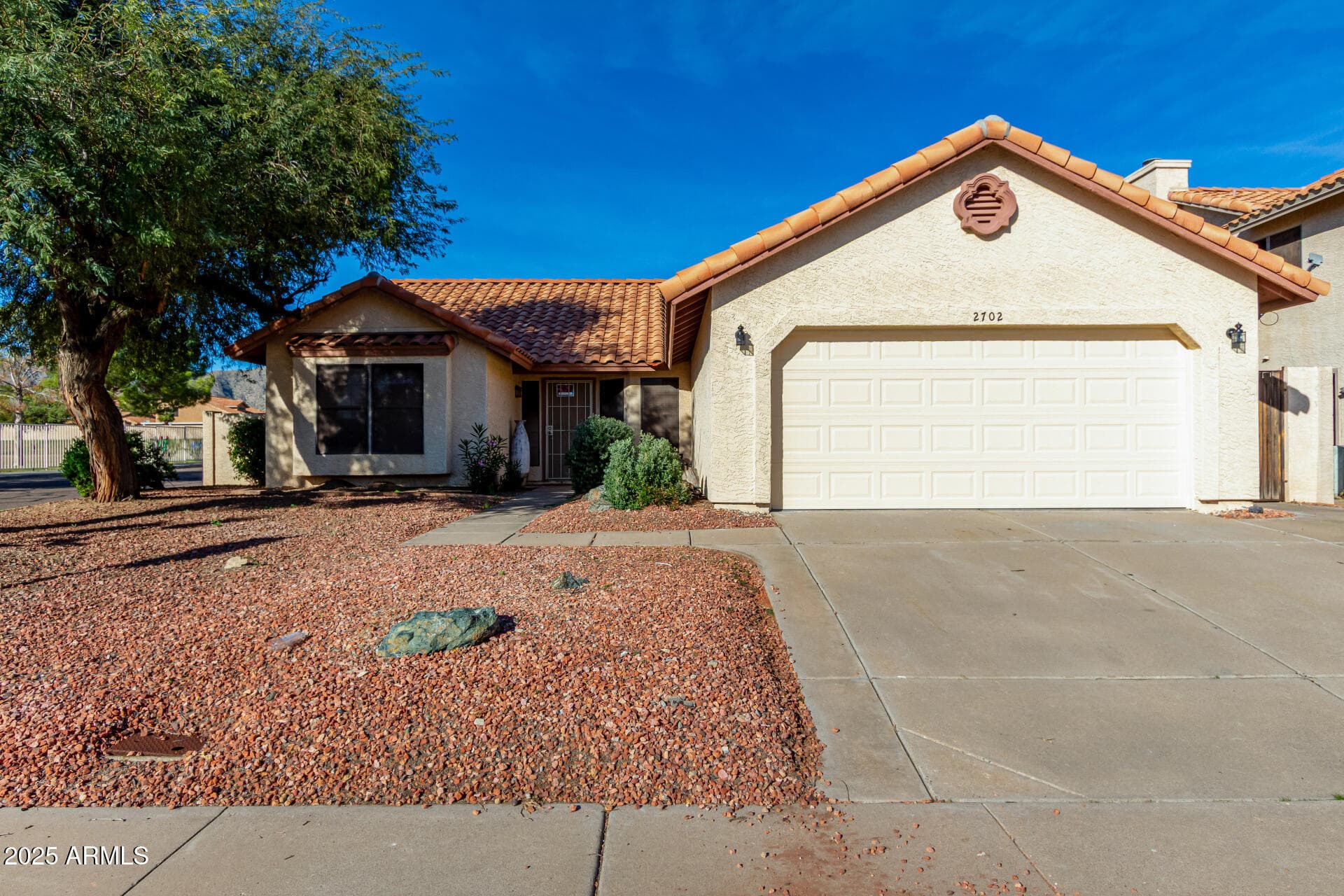 2702 E Cathedral Rock Dr — photo 1