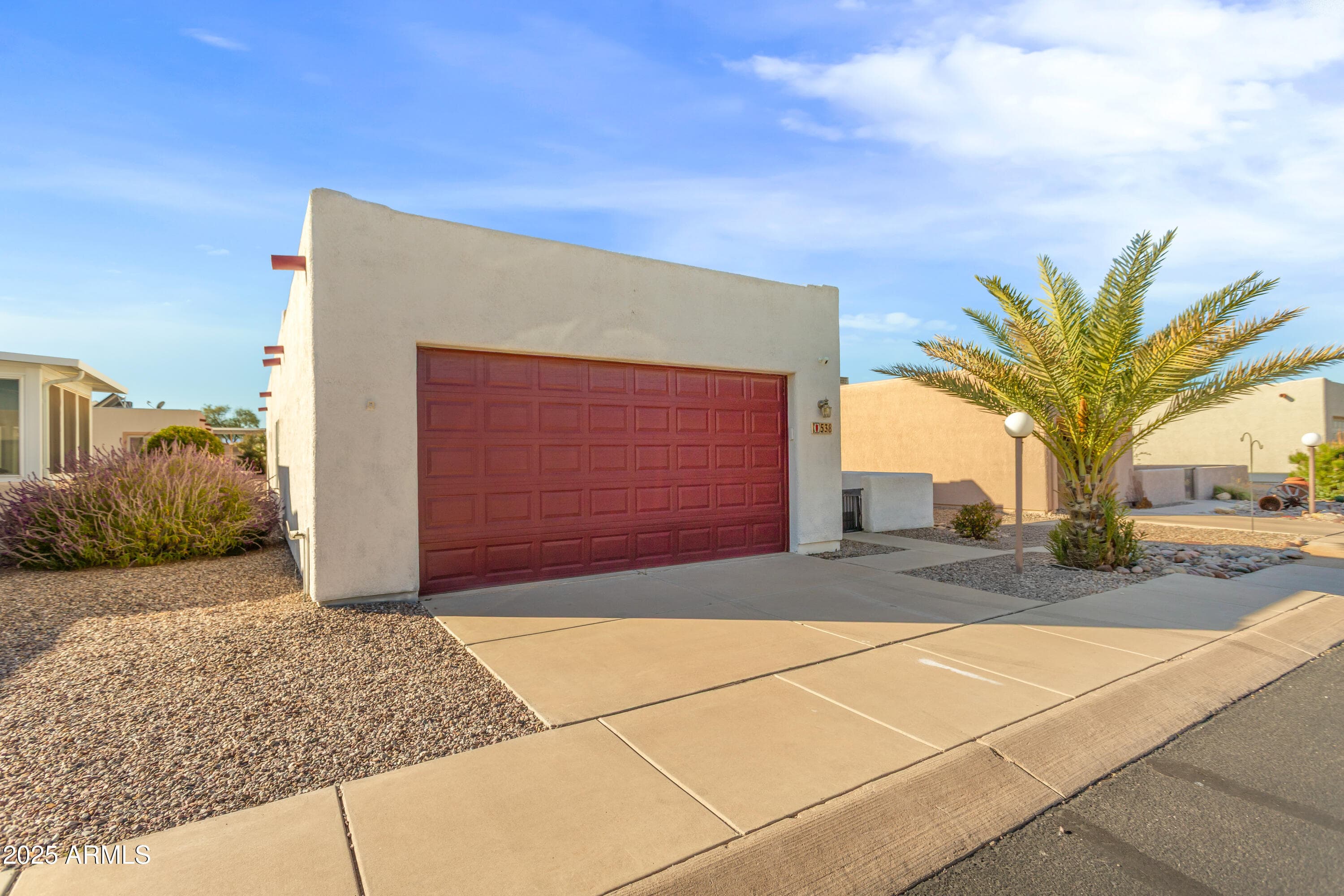 538 S Taylors Trail — photo 1