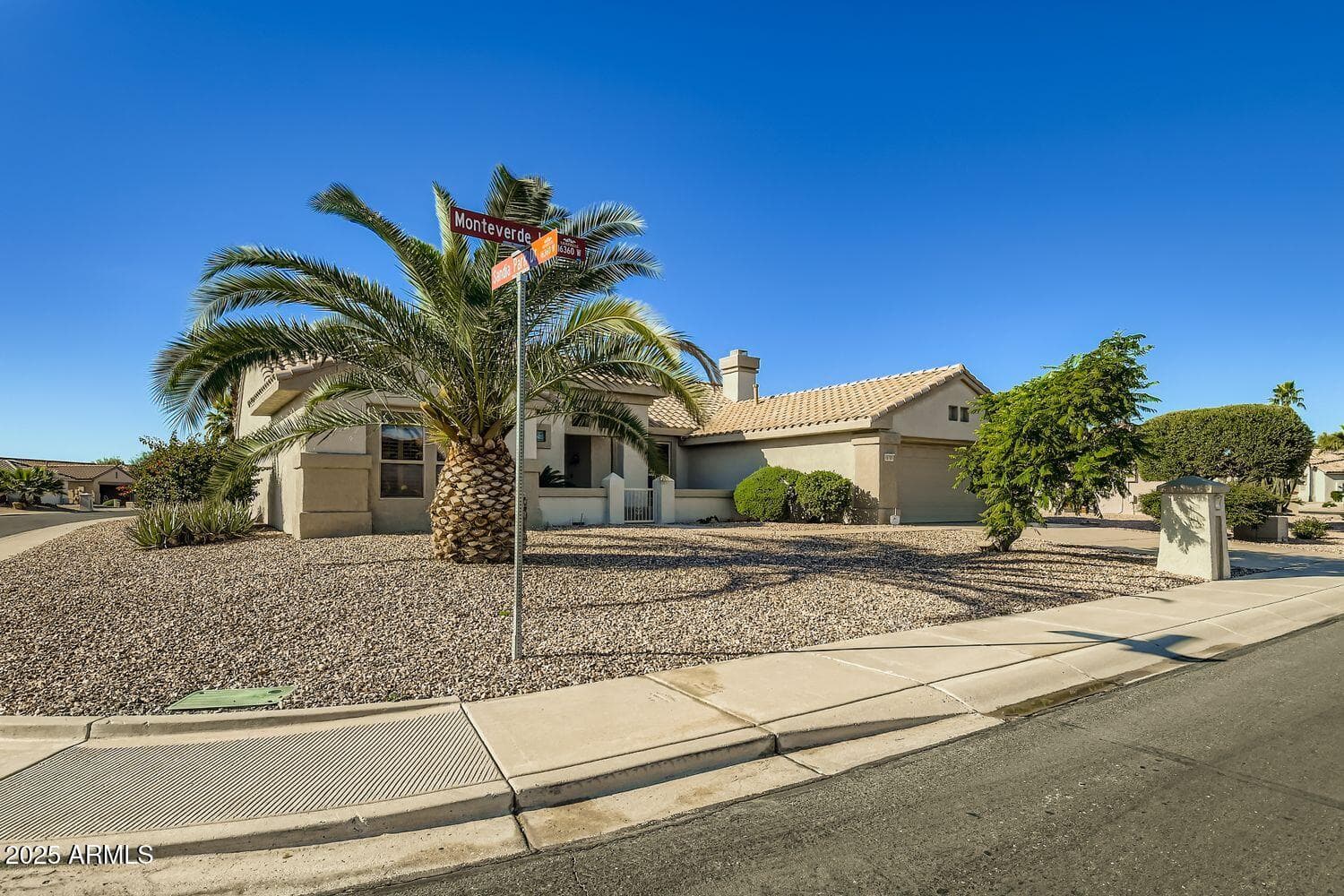 16365 W MONTEVERDE LN - Photo 3