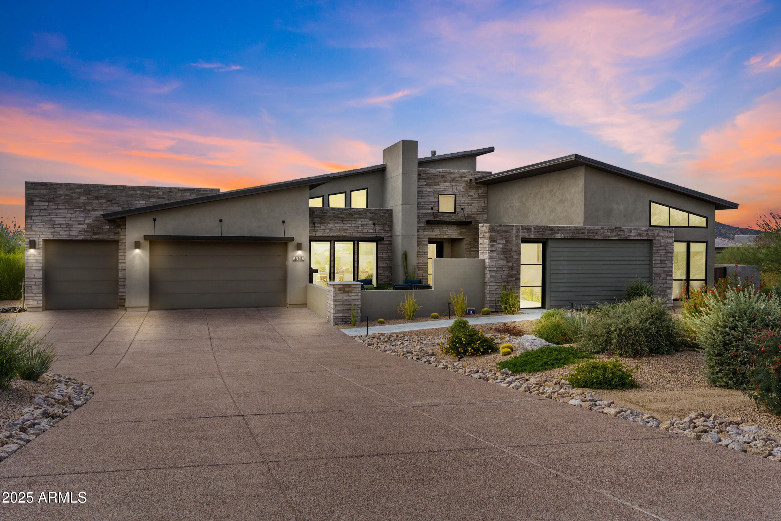 8316 E Sand Flower Dr — photo 2