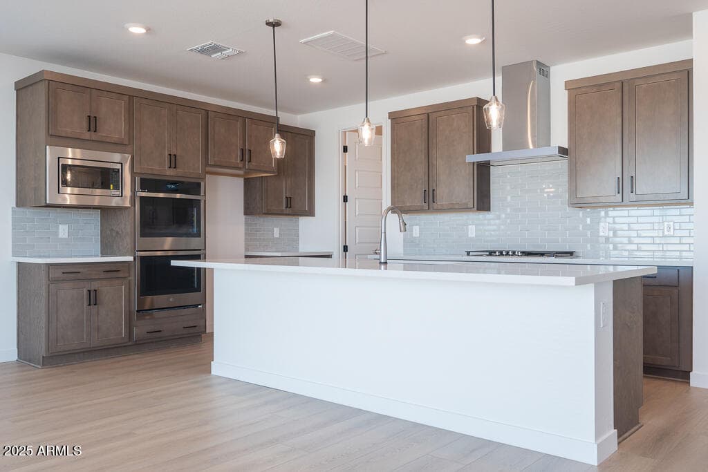 356 E La Estela Ln — photo 2