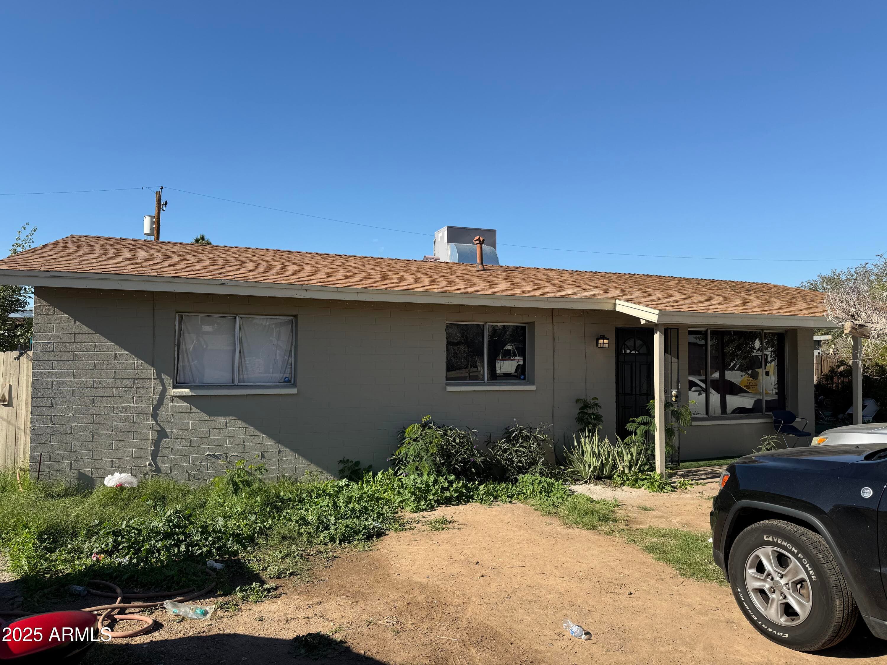 2116 N 49th Ave — photo 1