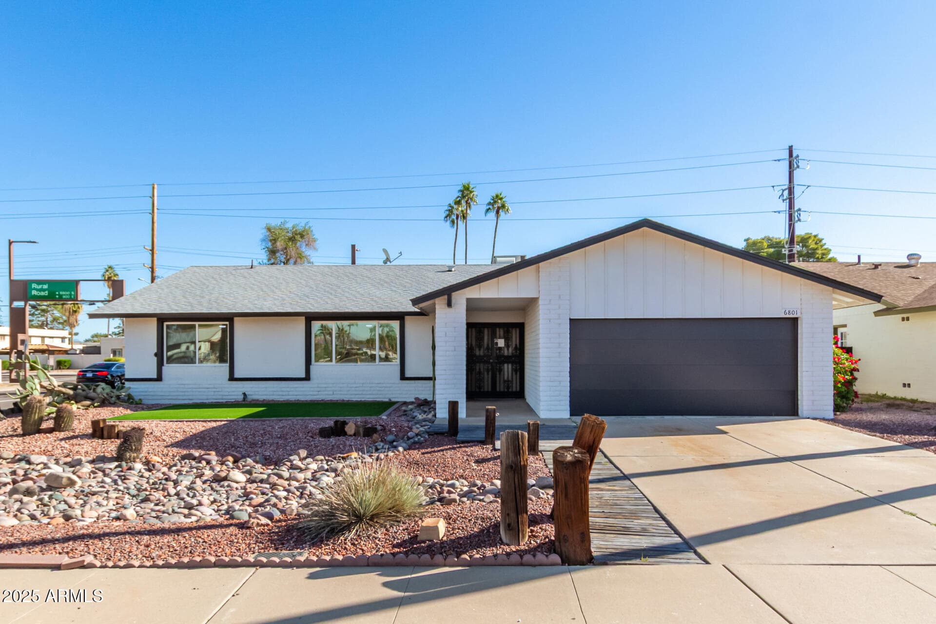 6801 S Palm Dr — photo 2