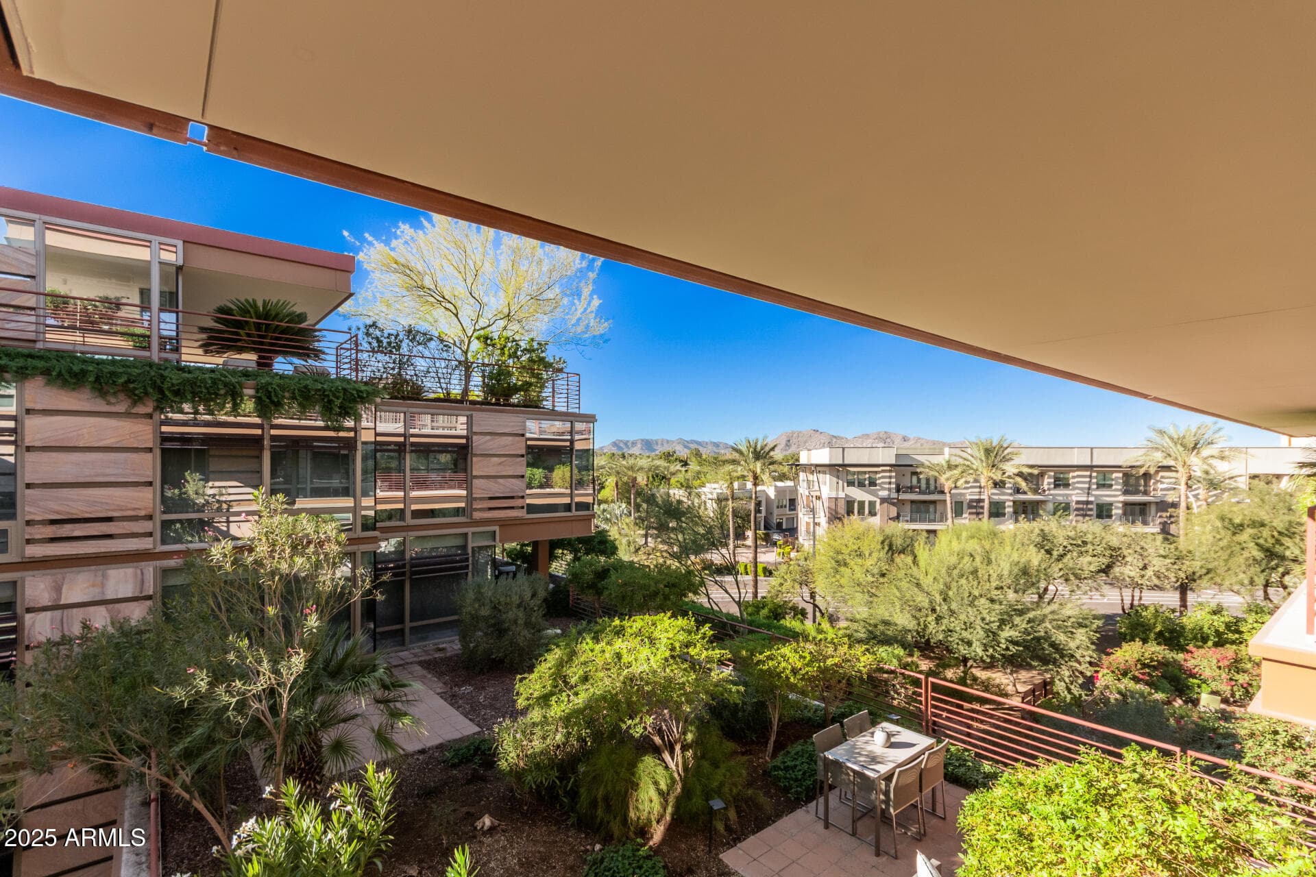 7121 E Rancho Vista Dr 5001 — photo 2