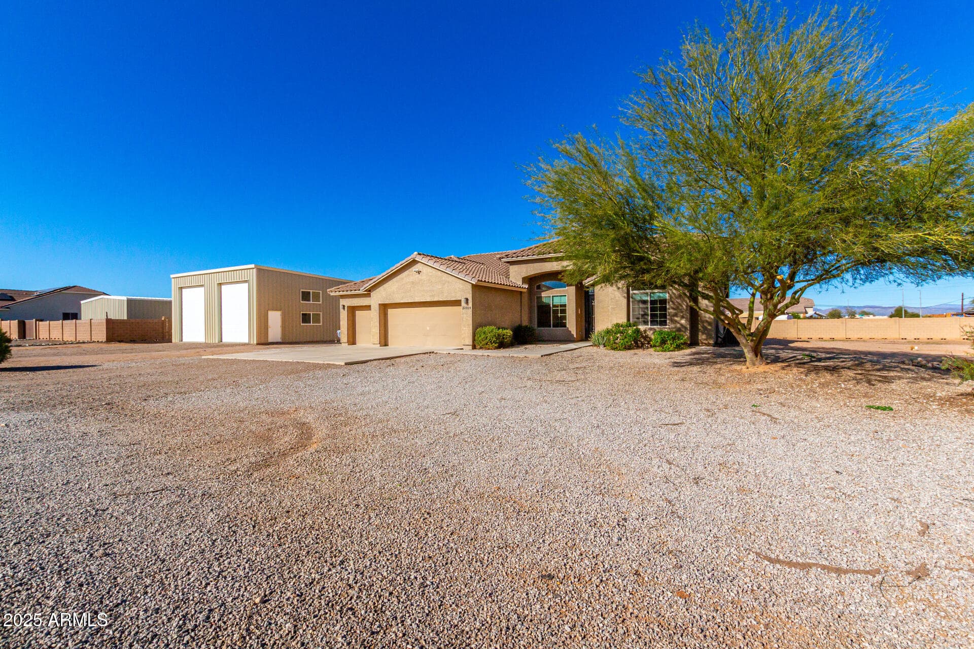 22314 W White Feather Ln — photo 39