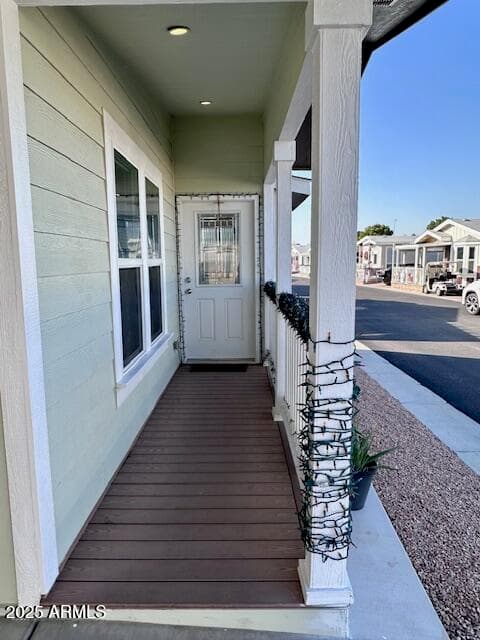 650 N Hawes Rd 3511 — photo 2