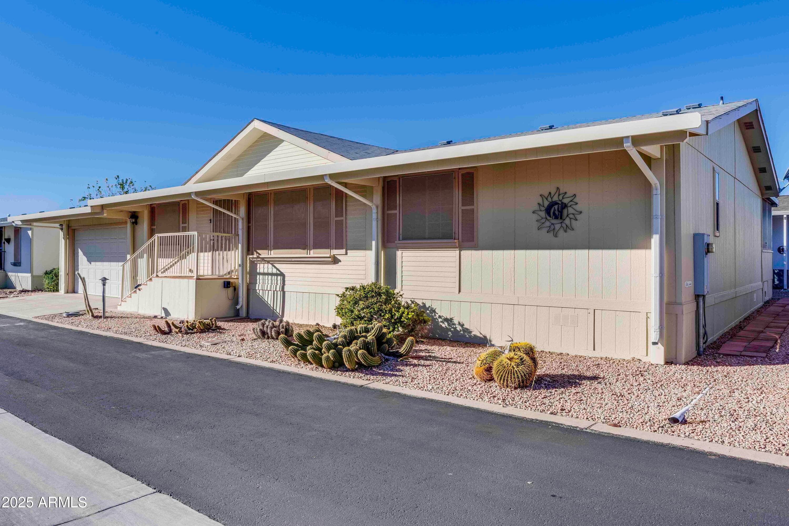 17200 W Bell Rd 2337 — photo 1
