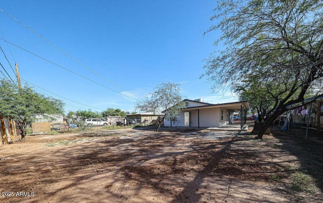 2024 W Hadley St — photo 15