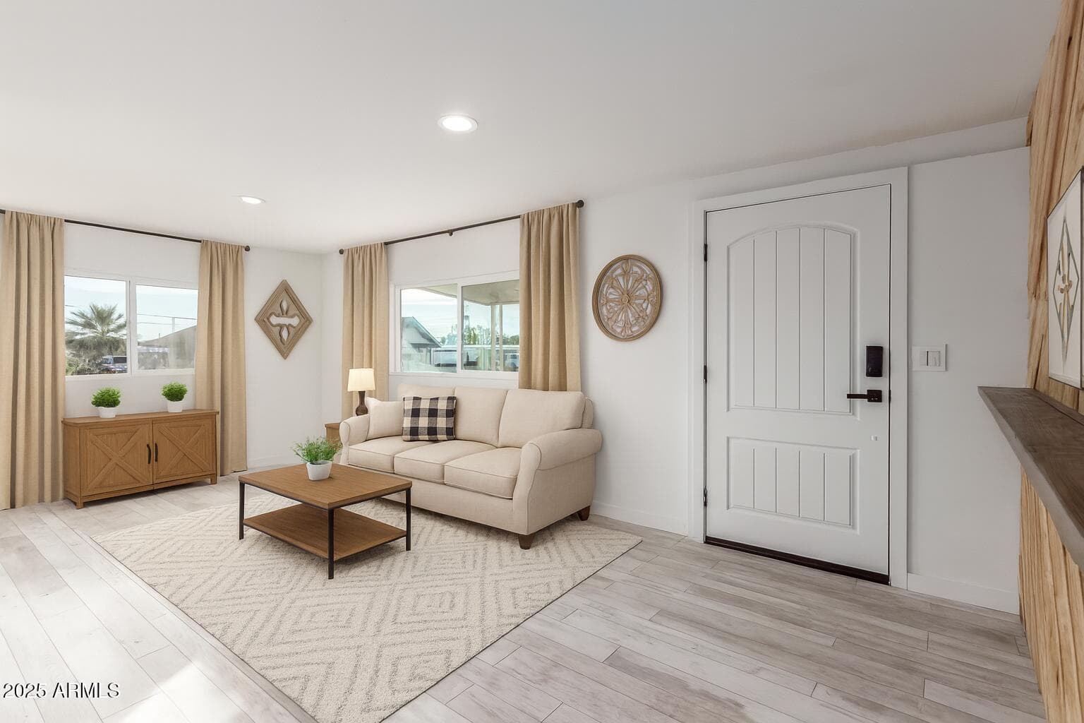 3938 E ALDER AVE - Photo 2