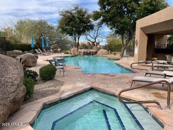 25555 N Windy Walk Dr 1 — photo 2