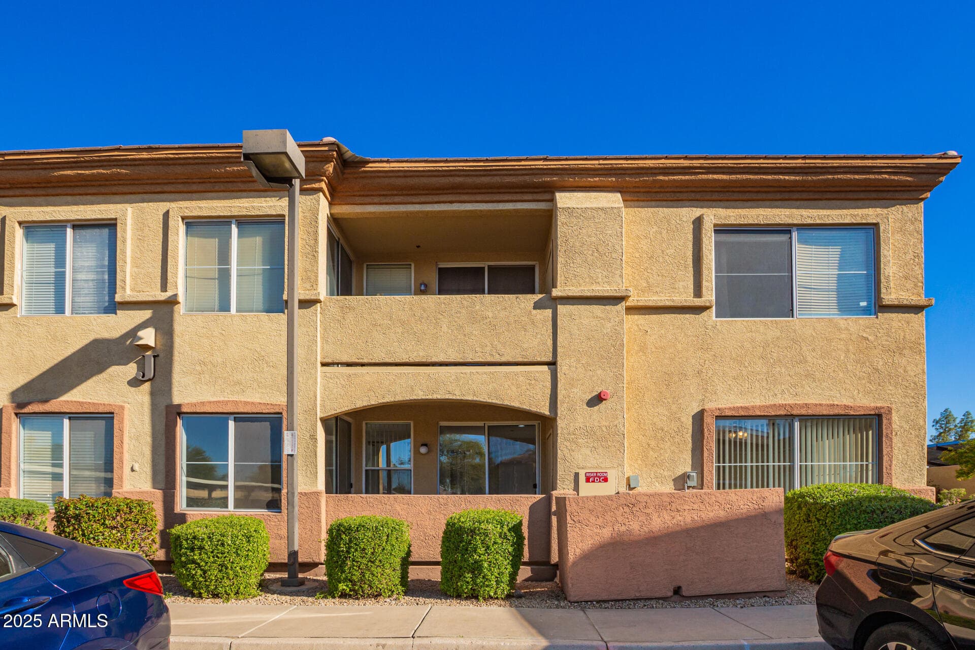 2134 E Broadway Rd 1035 — photo 1