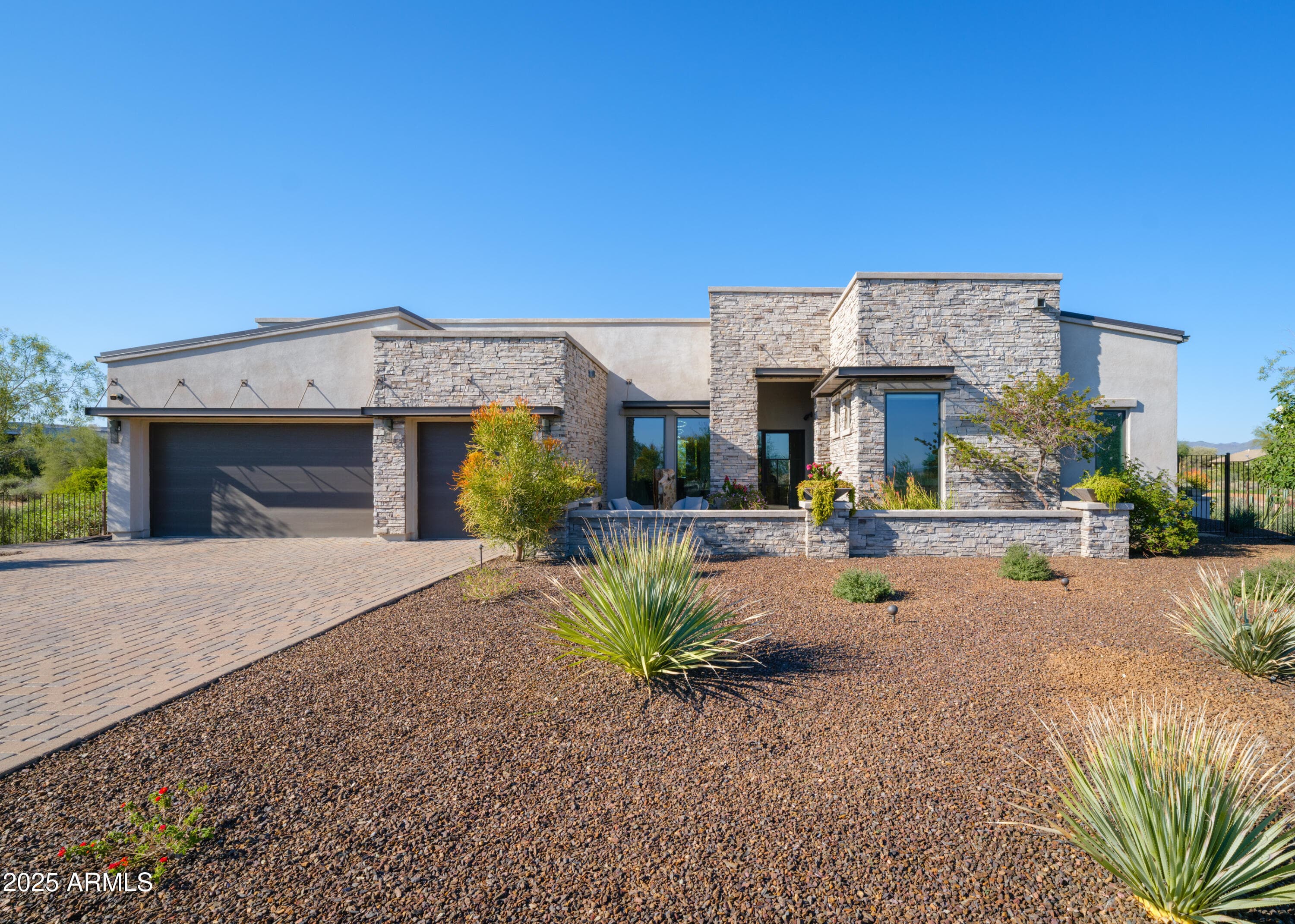 29420 N Verde River Way — photo 2
