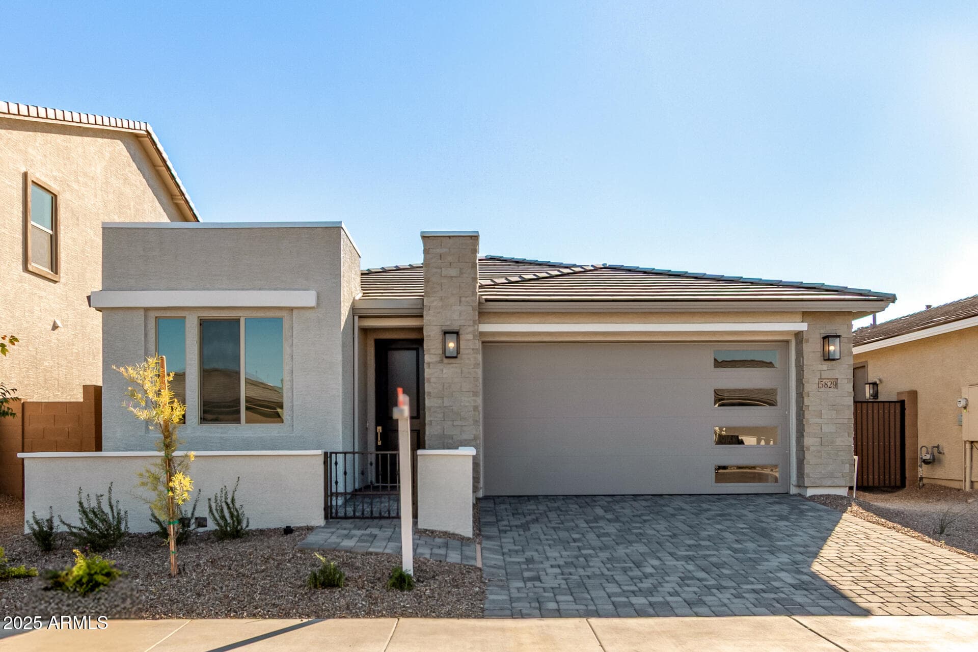 15829 W Vogel Ave — photo 1
