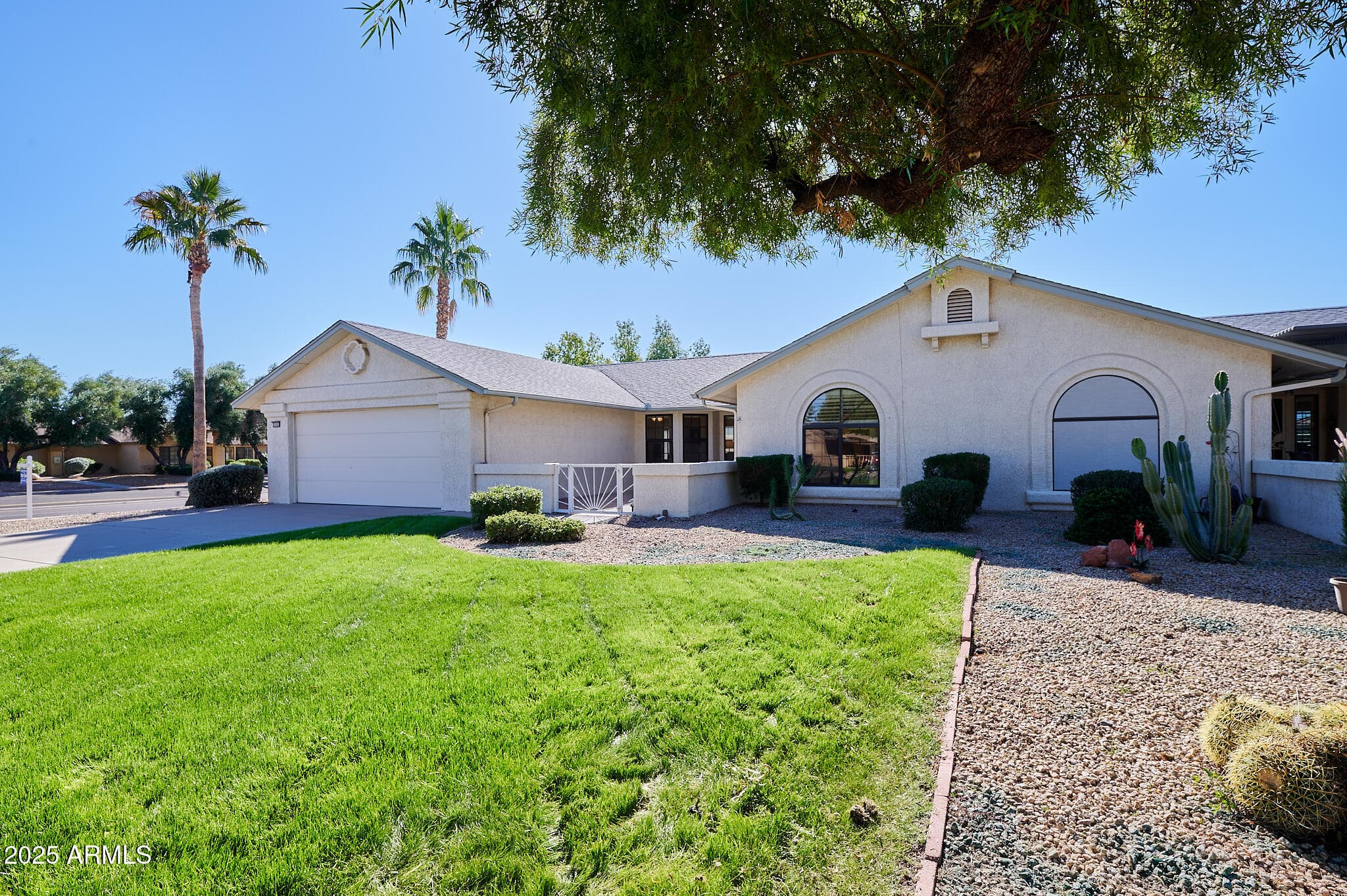 20202 N Medallion Ct — photo 2