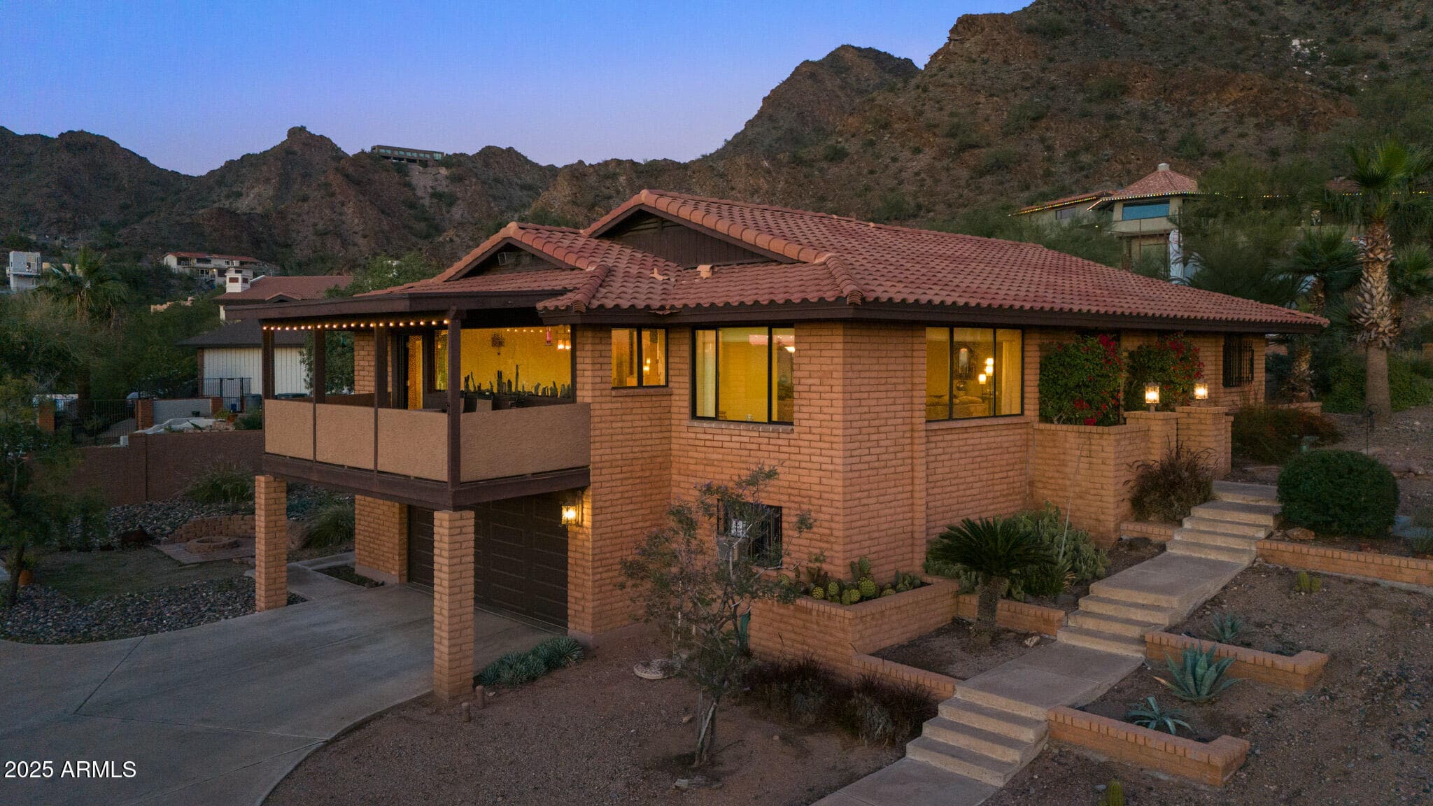 9614 N 19th St — photo 2