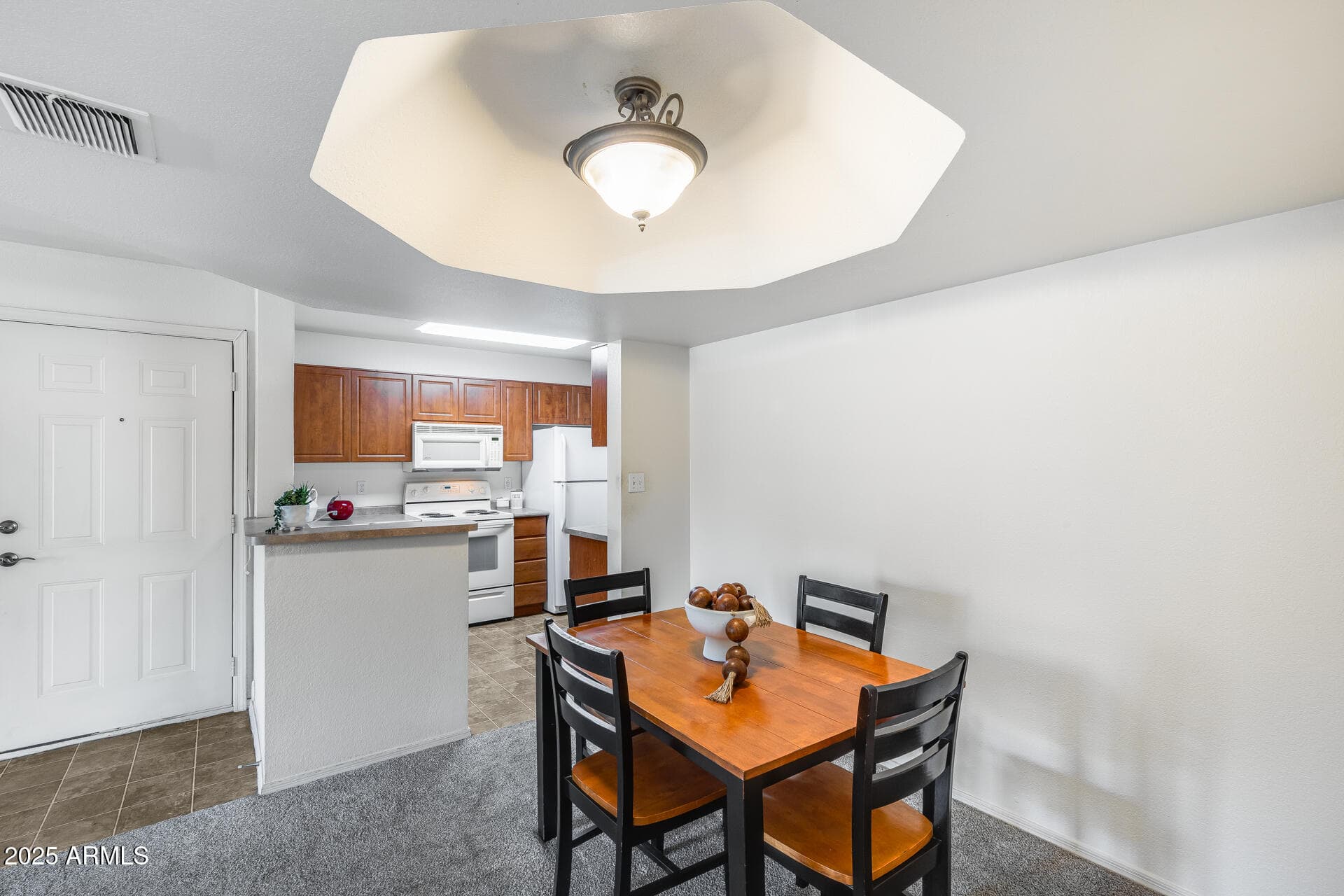 1880 E MORTEN AVE - Photo 4