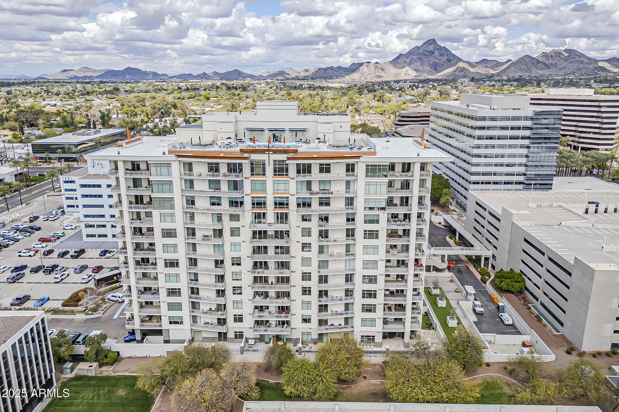 2211 E Camelback Rd 605 — photo 23