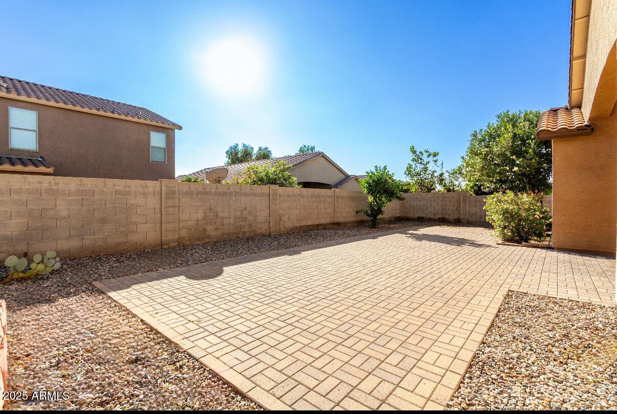 4515 W Pleasant Ln — photo 40