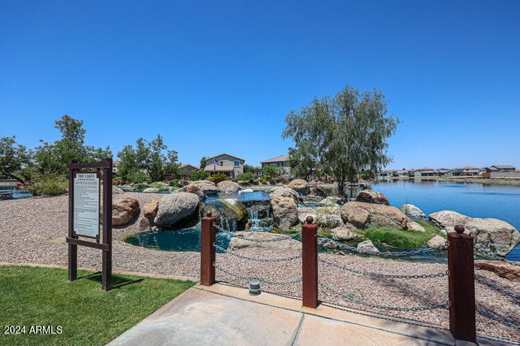 22080 N LYNN ST - See more photos