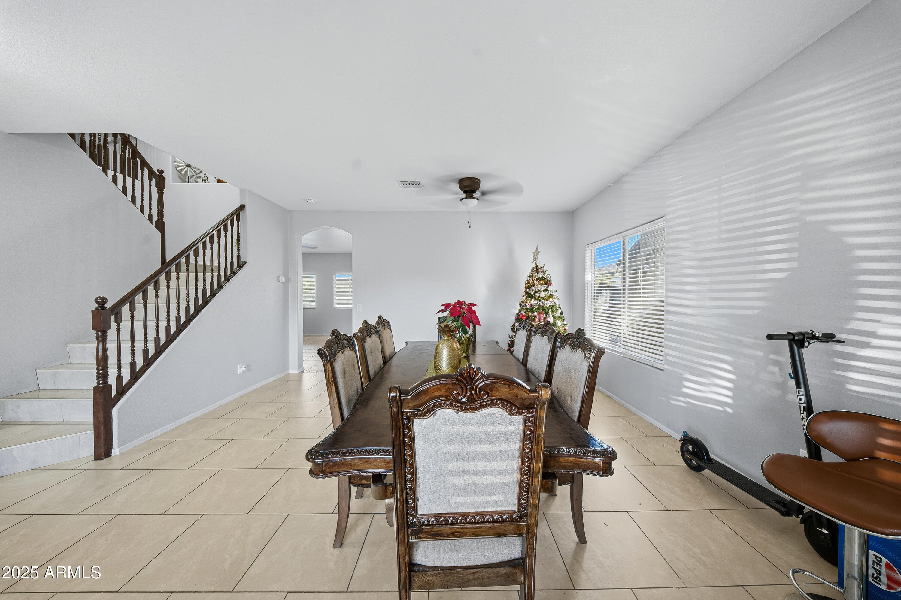 14244 W INDIANOLA AVE - Photo 3