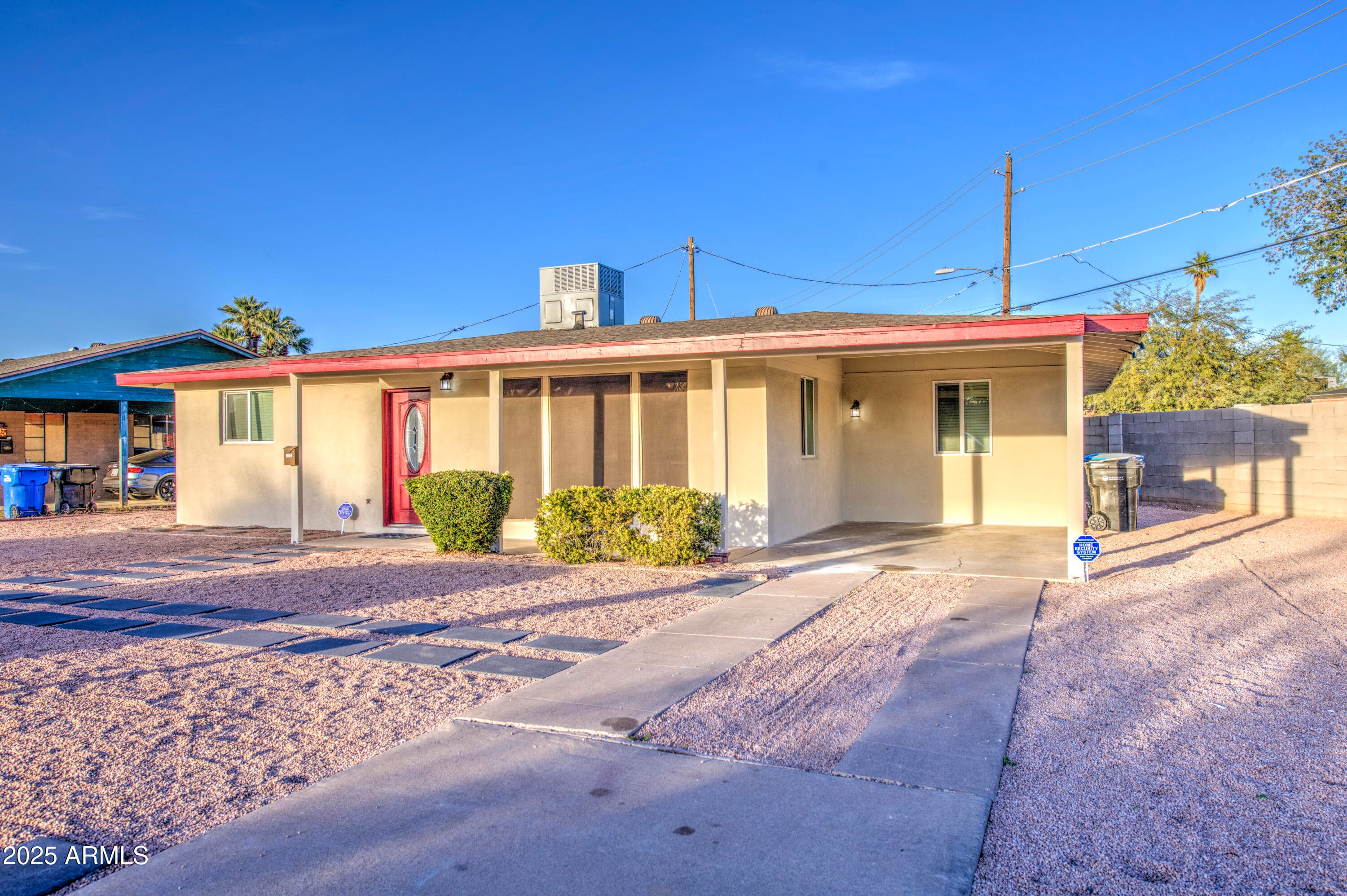 314 W Monterosa St — photo 2