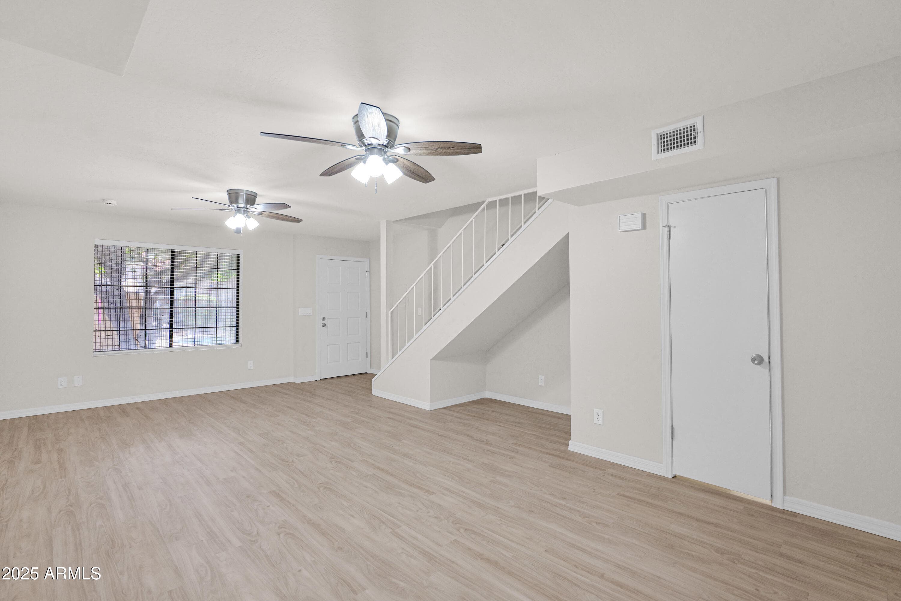 17620 N 17th Pl 25 — photo 1