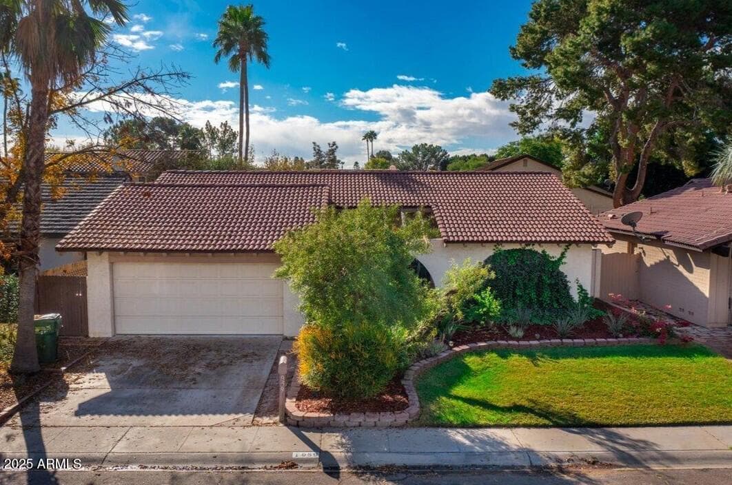 959 E Lobster Trap Ln — photo 2