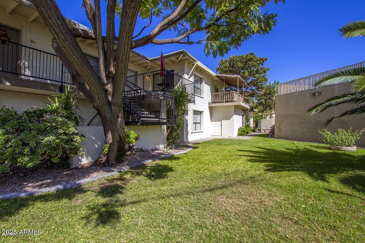 4102 E Calle Redonda -- 43 — photo 2