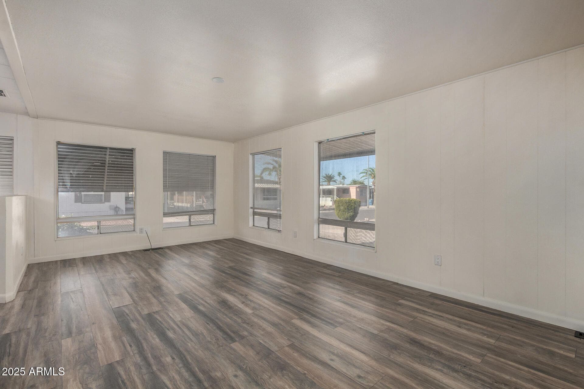 2650 W UNION HILLS DR - Photo 5