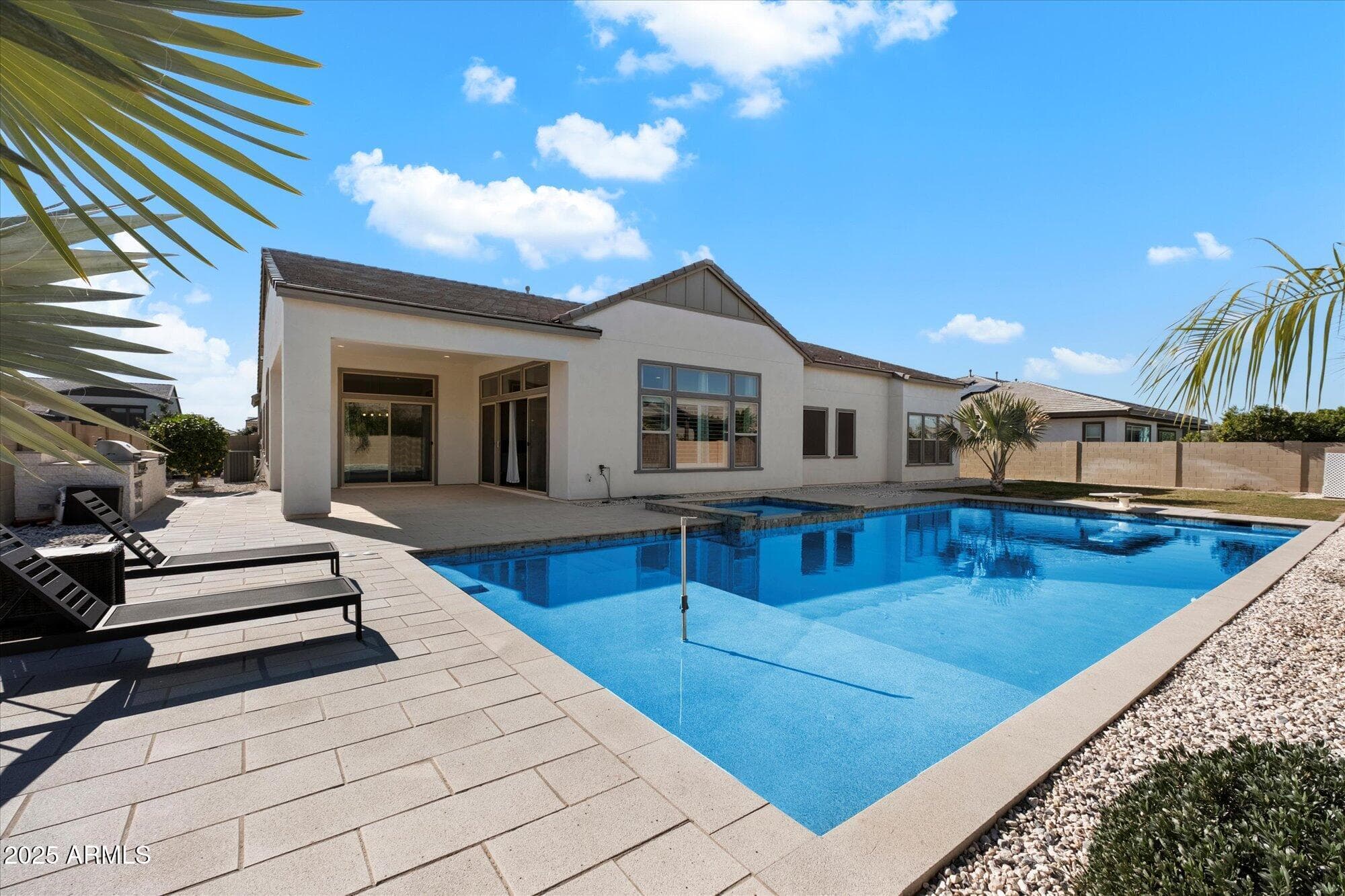 1270 E Lynx Way — photo 2