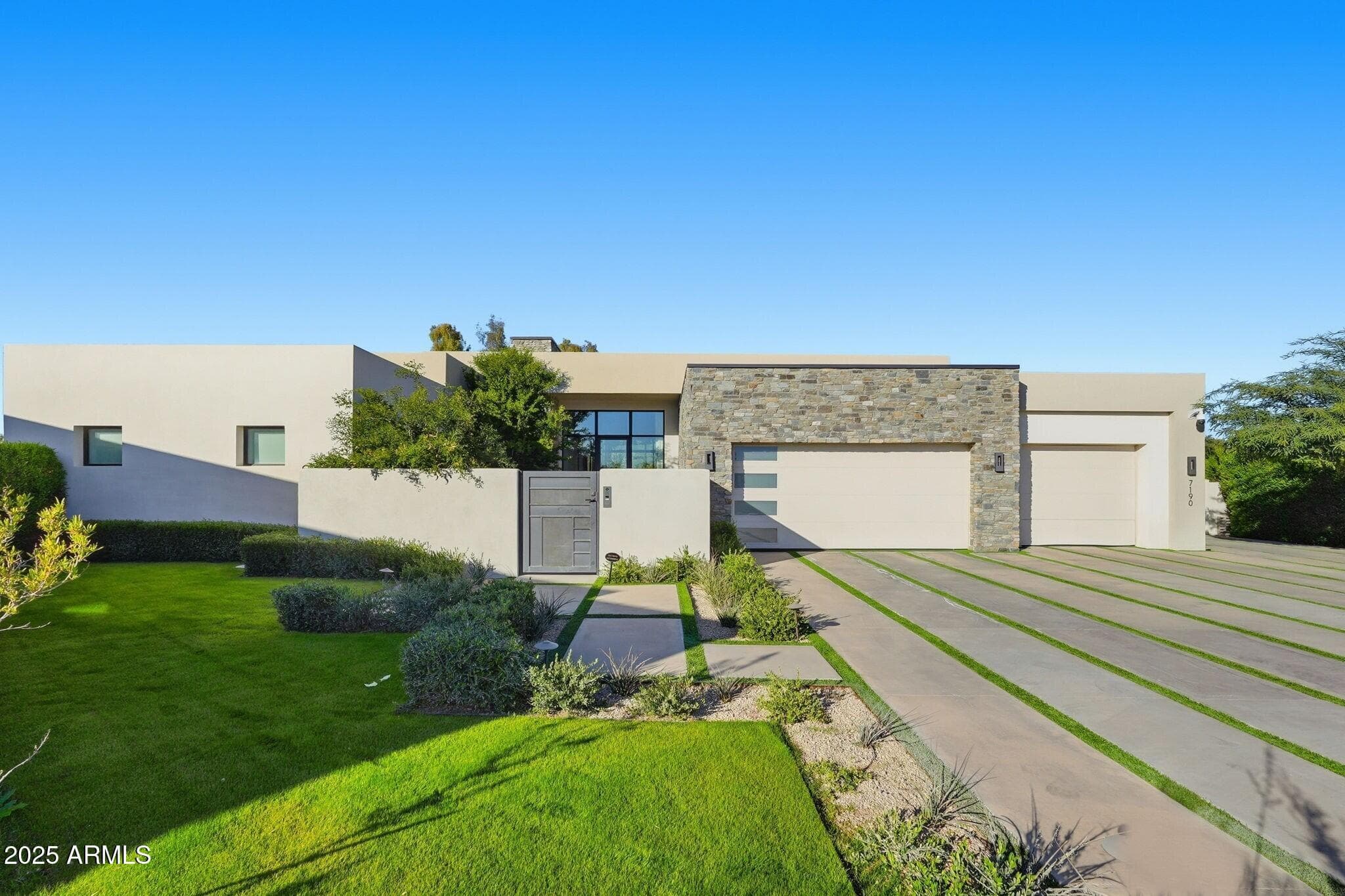 7190 E Ironwood Dr — photo 2