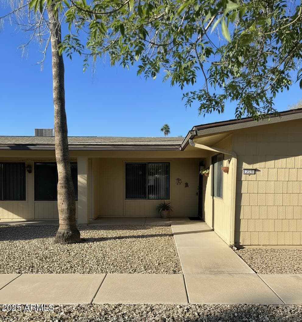 13535 W BOLERO DR - Photo 4
