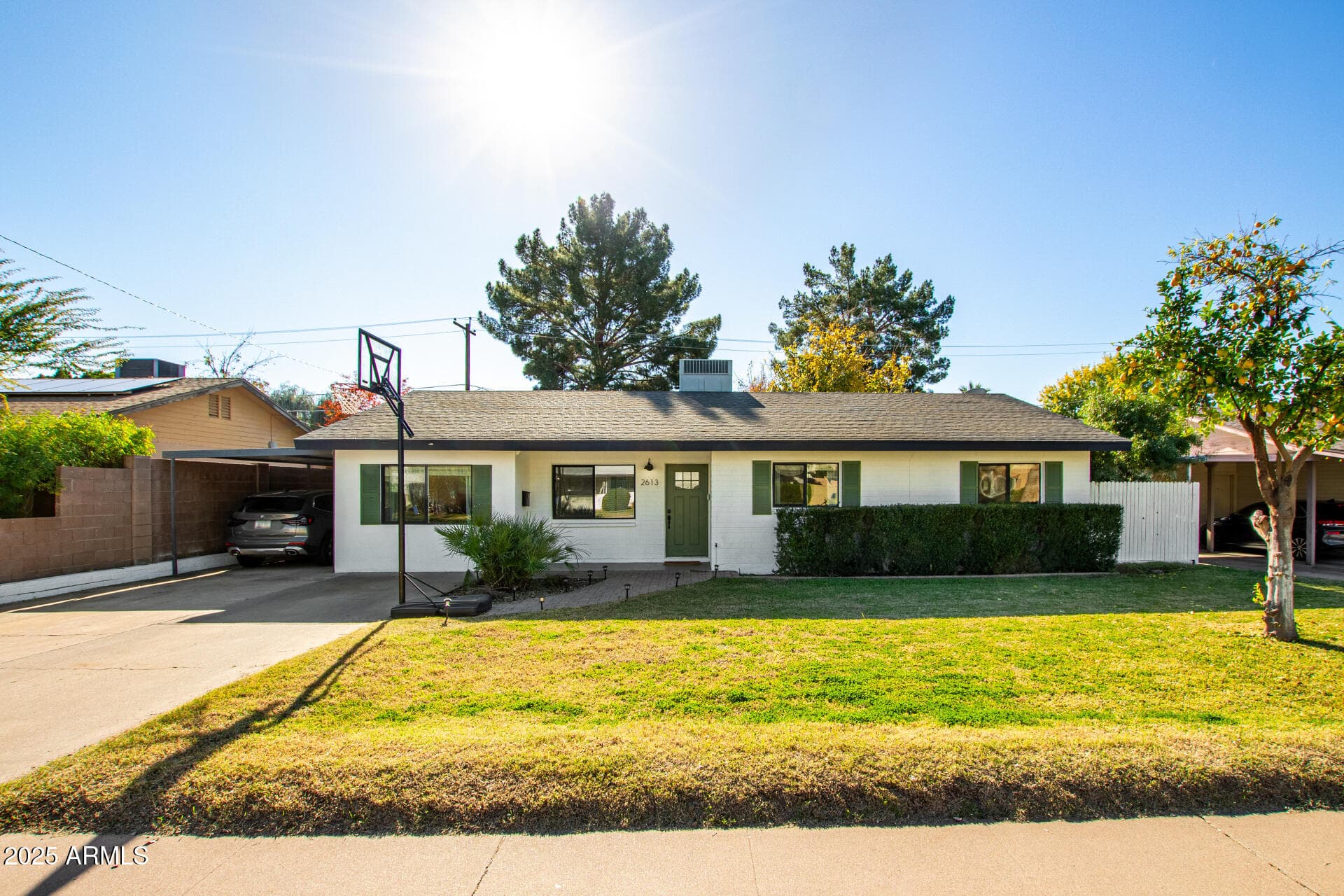 2613 E Pierson St — photo 1